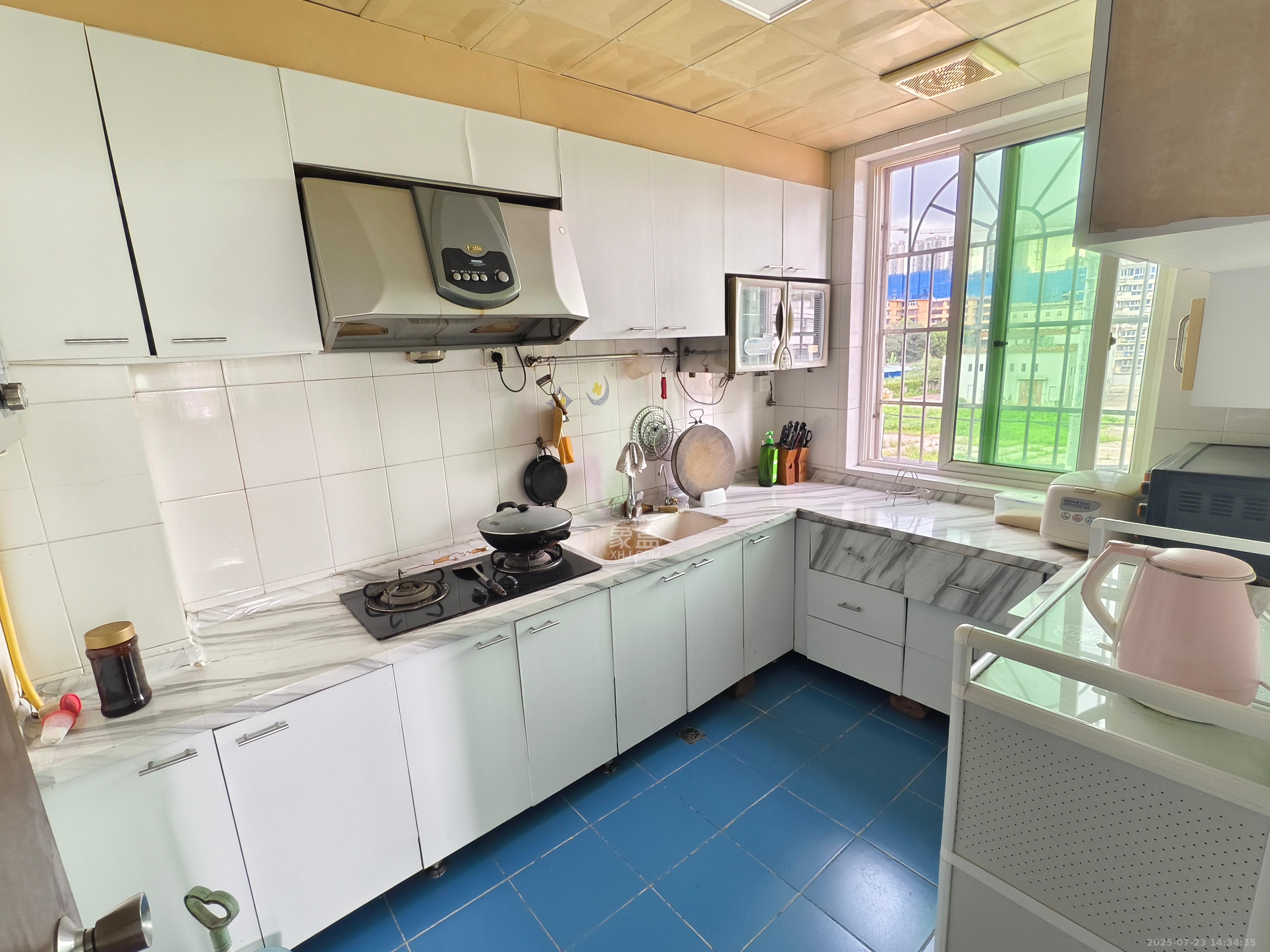 幸福桥、潘家坪路散盘  3室2厅1卫    3500.0元/月室内图