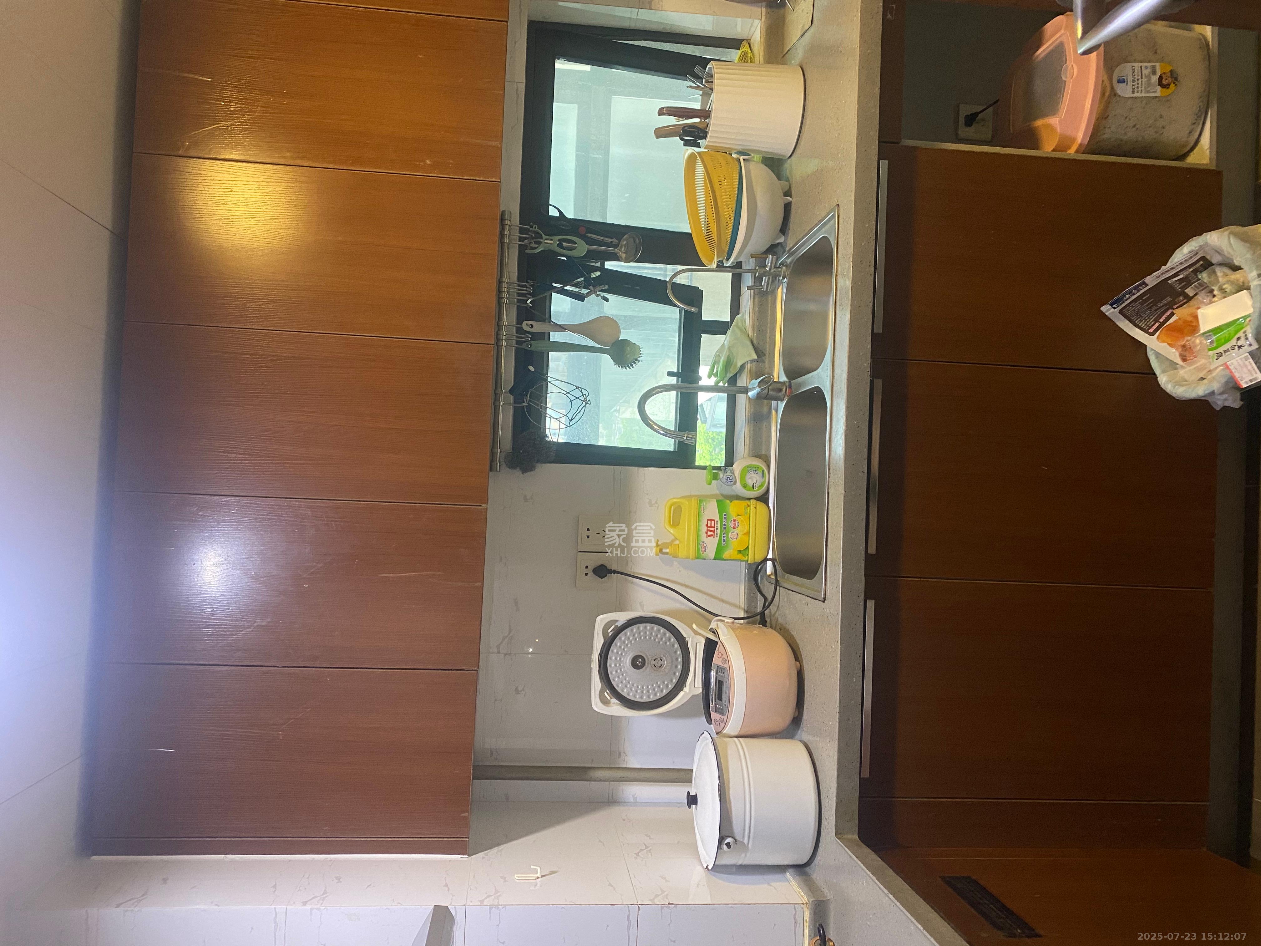 万科金域华府三四期  3室2厅1卫    2300.0元/月室内图