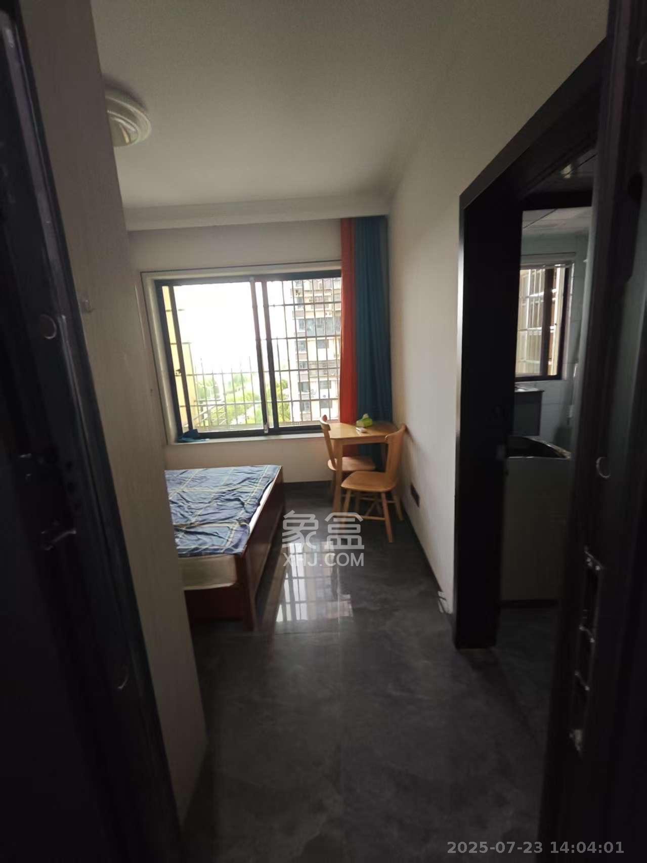 真人桥家园一期  1室0厅0卫    1300.0元/月室内图