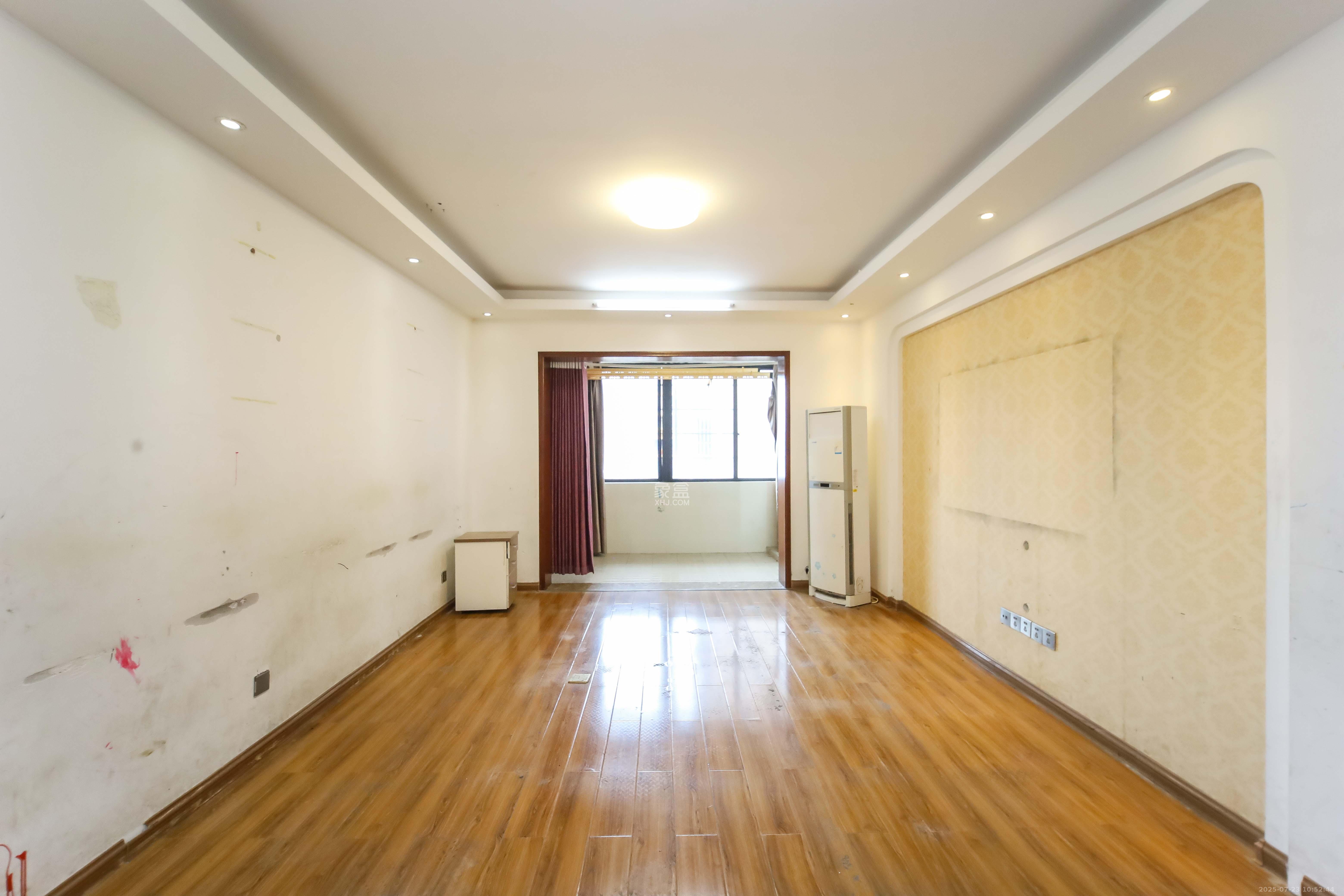 华城广场 2室2厅1卫 2800.0元/月 华城广场 2室2厅1卫 2800.0元/月室内图