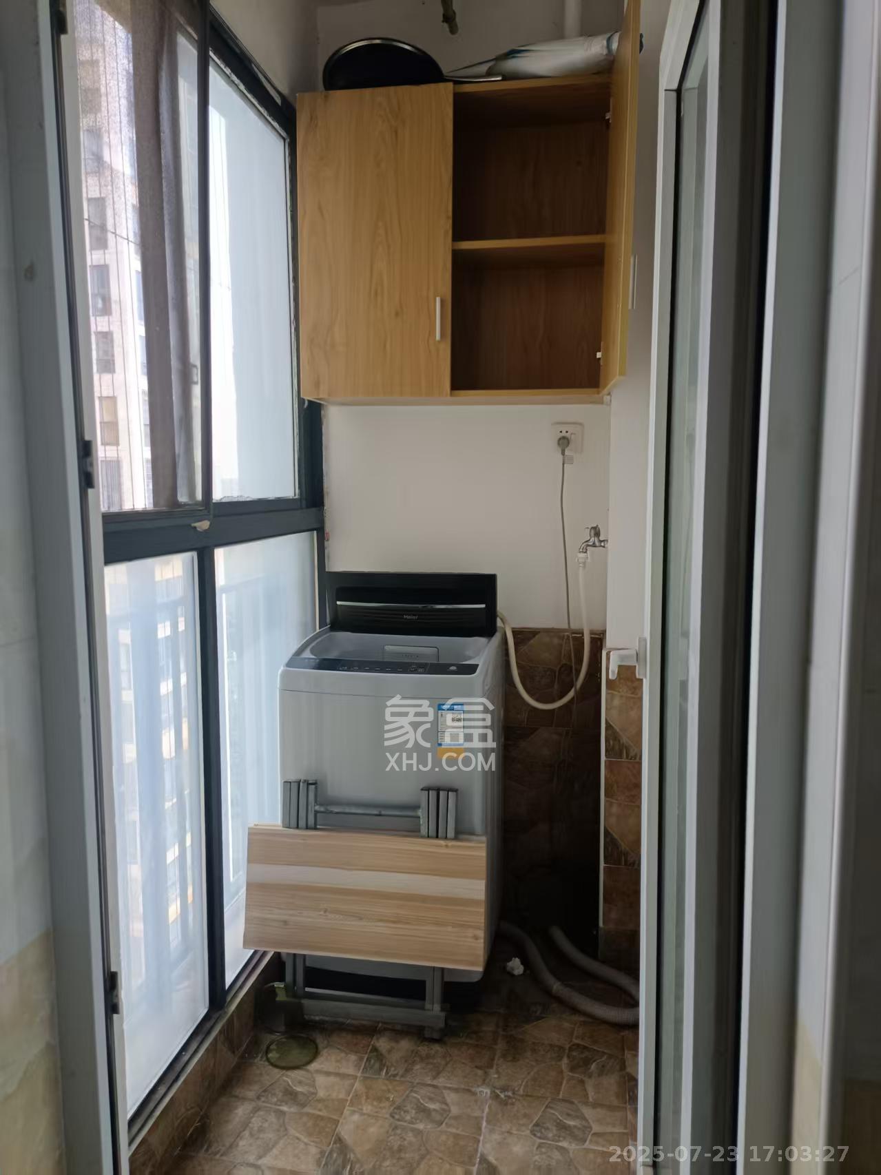 佳兆业君汇上品 3室1厅2卫 2200.0元/月 佳兆业君汇上品 3室1厅2卫 2200.0元/月室内图