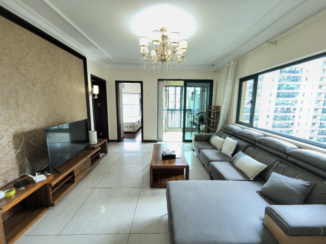 恒大绿洲 3室1厅1卫 1500.0元/月 恒大绿洲 3室1厅1卫 1500.0元/月室内图