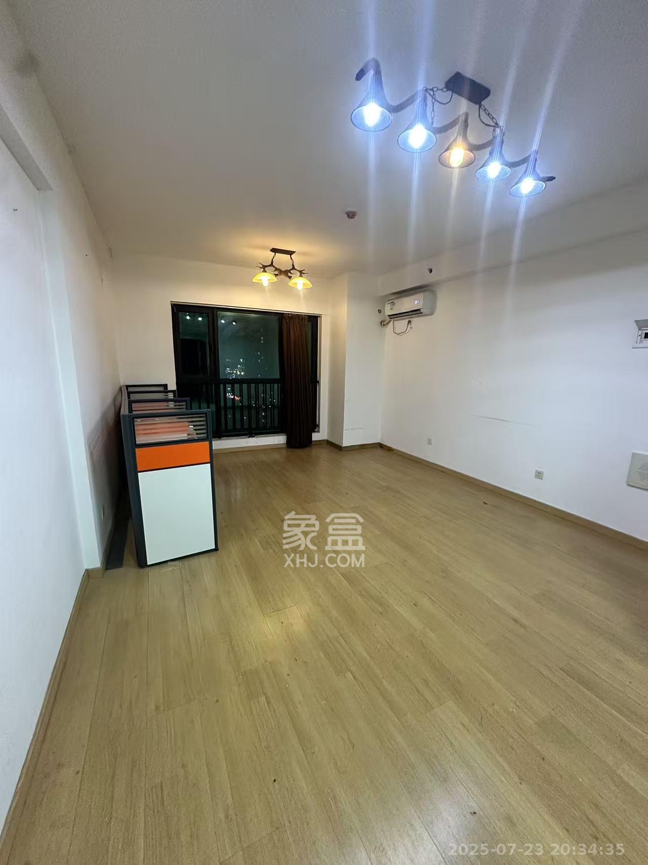 金科时代中心 1室0厅0卫 1100.0元/月 金科时代中心 1室0厅0卫 1100.0元/月室内图