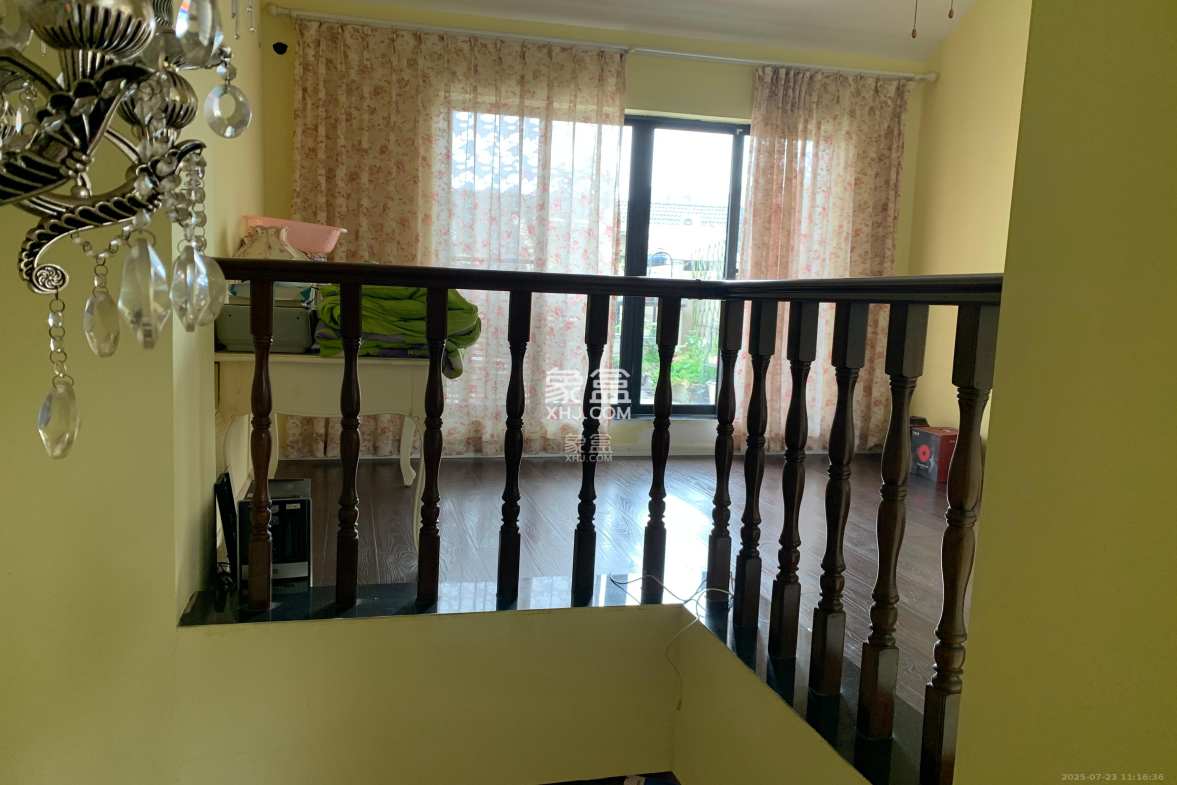 三江花中城 3室2厅3卫 3000.0元/月 三江花中城 3室2厅3卫 3000.0元/月室内图