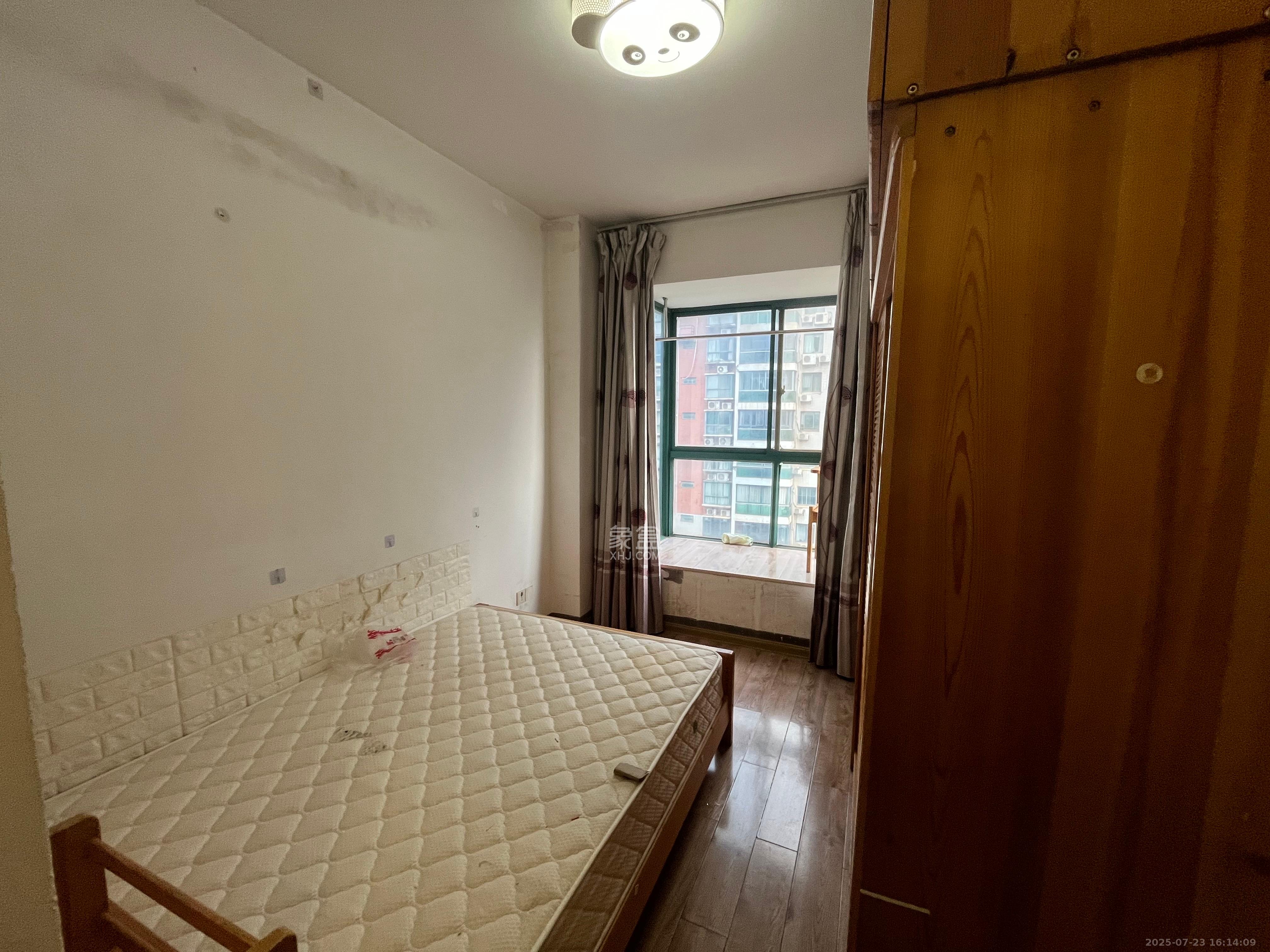 曙光大邸 2室2厅2卫 2400.0元/月 曙光大邸 2室2厅2卫 2400.0元/月室内图