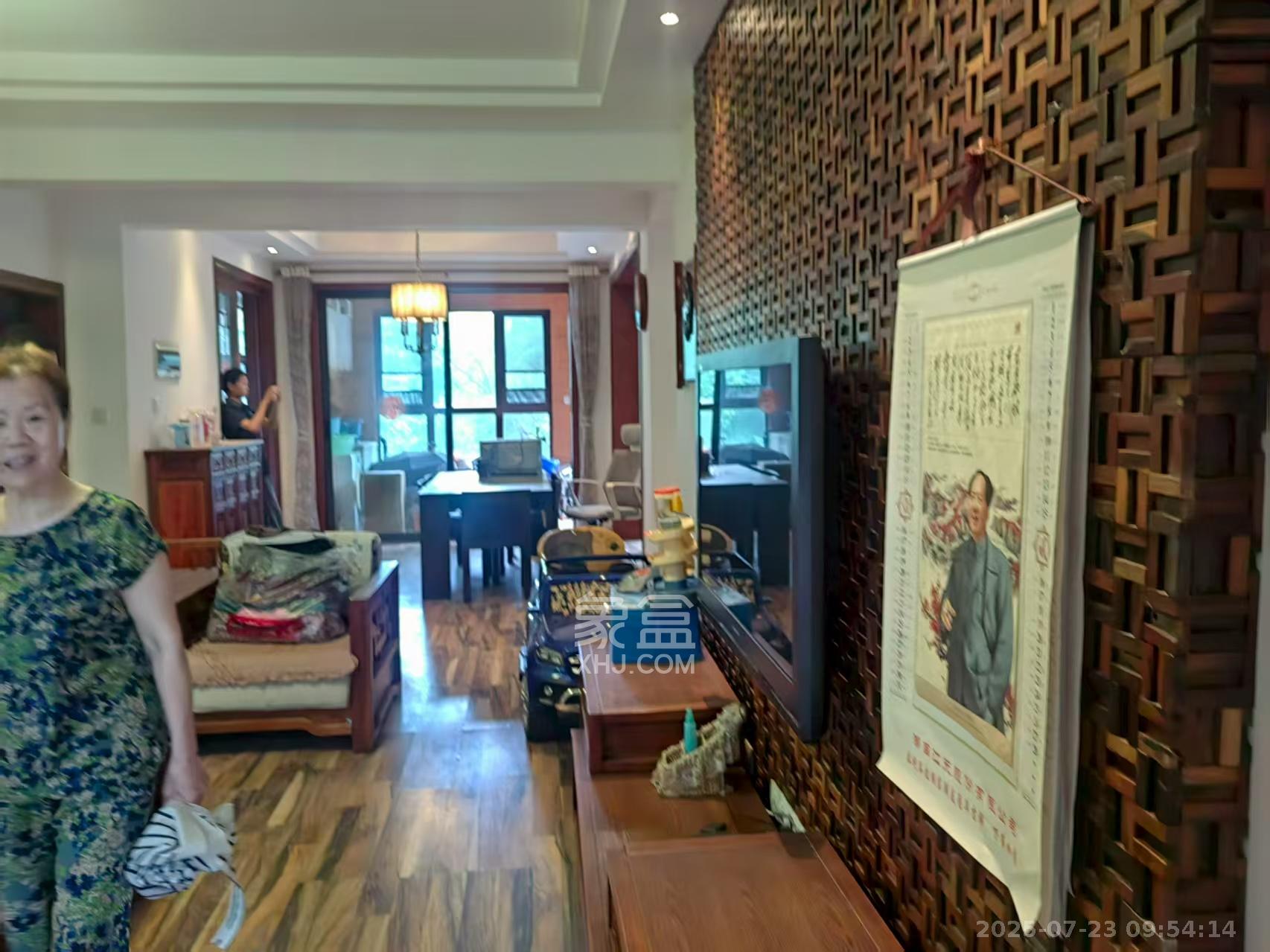 格兰小镇  4室2厅2卫    2800.0元/月 格兰小镇  4室2厅2卫    2800.0元/月室内图