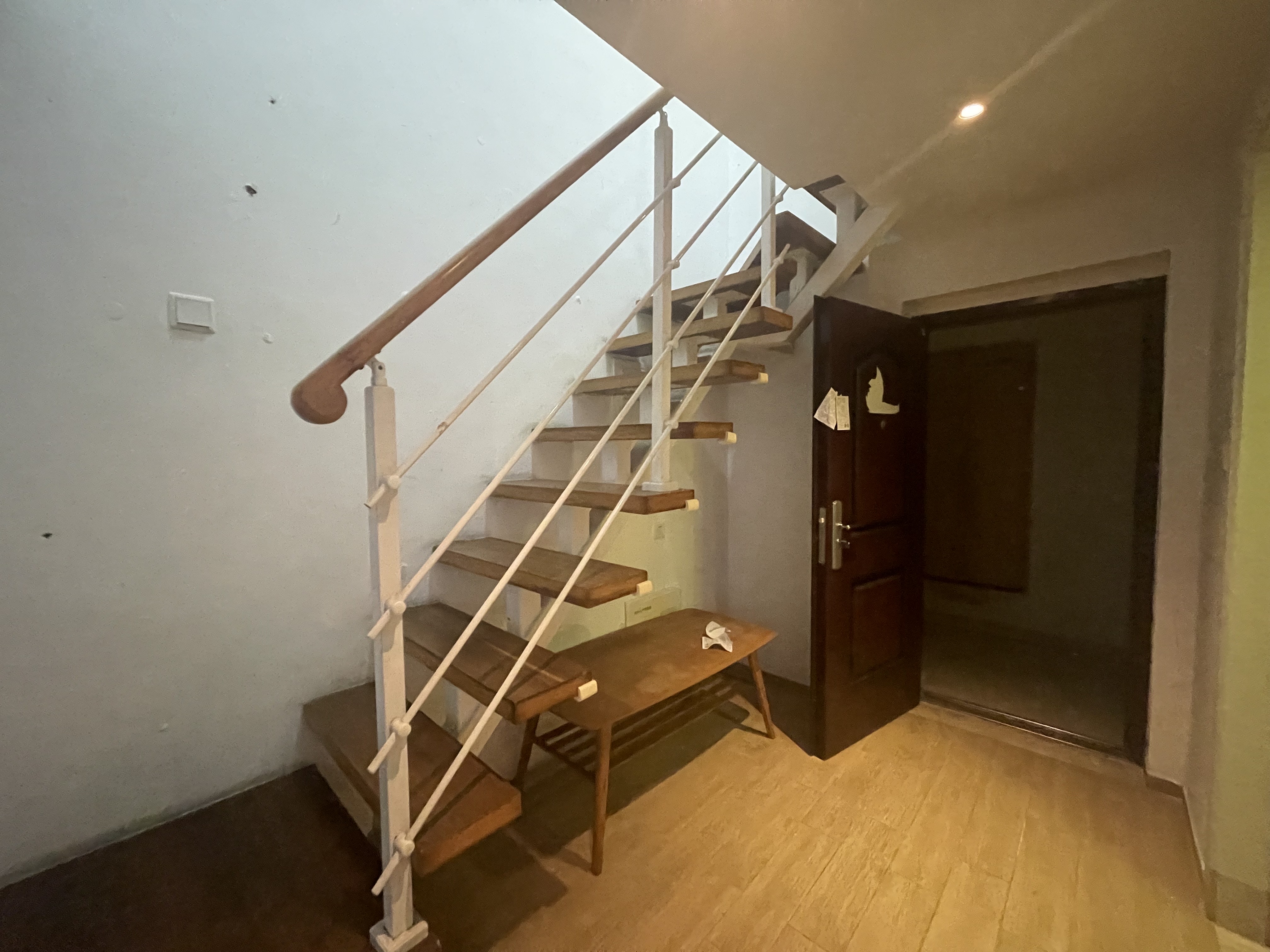 保利中央海岸一二期 1室1厅2卫 70.0万 保利中央海岸一二期 1室1厅2卫 70.0万客厅