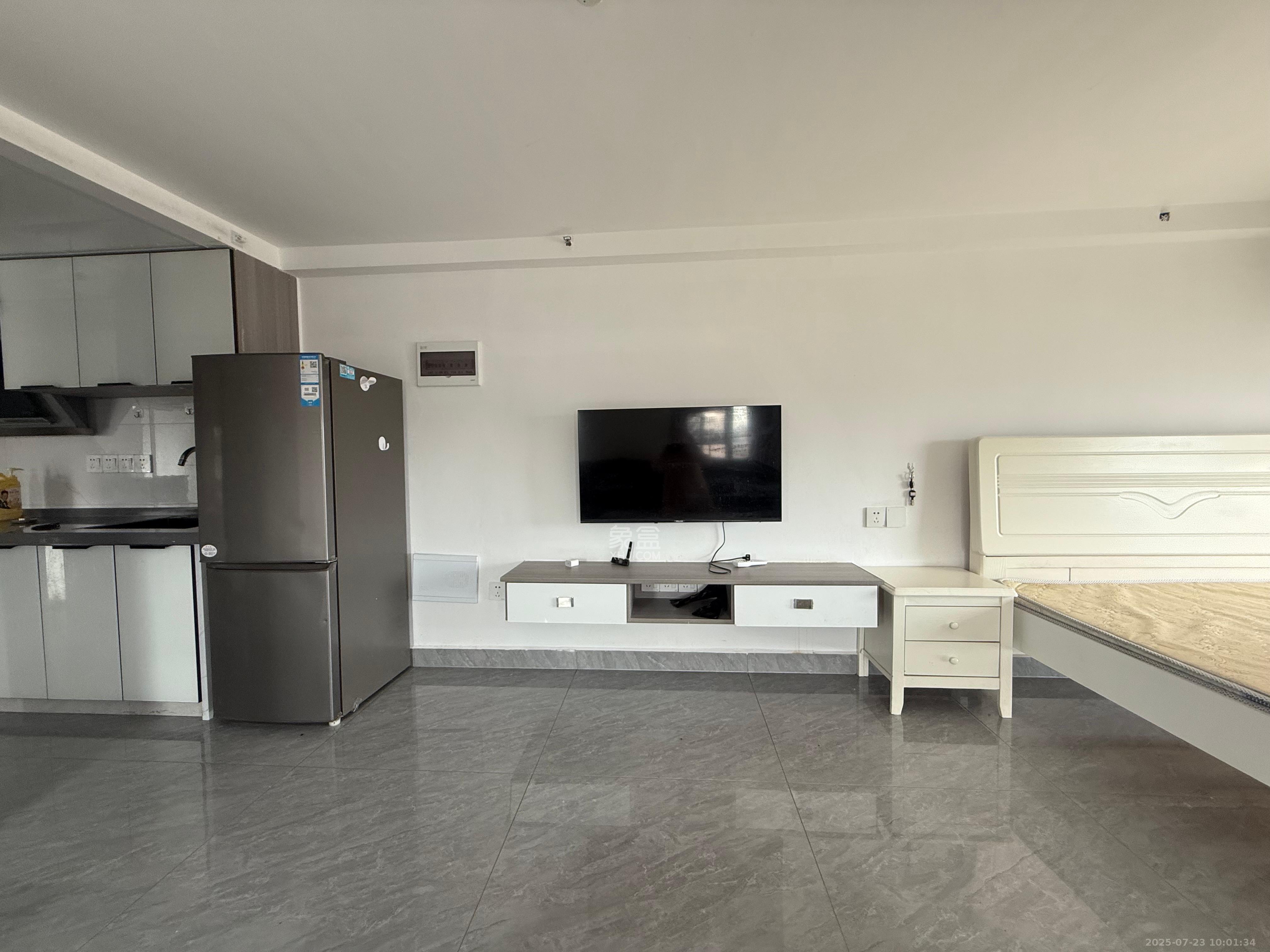 梅溪湖家居建材城 1室1厅1卫 1000.0元/月 梅溪湖家居建材城 1室1厅1卫 1000.0元/月室内图