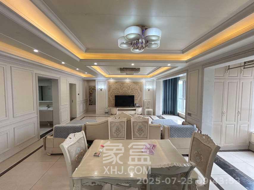 荣悦台  3室2厅2卫   2000.00元/月室内图