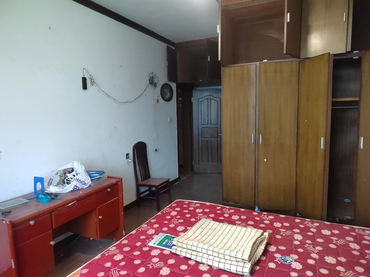 竹山社区散盘  1室2厅1卫    800.0元/月室内图