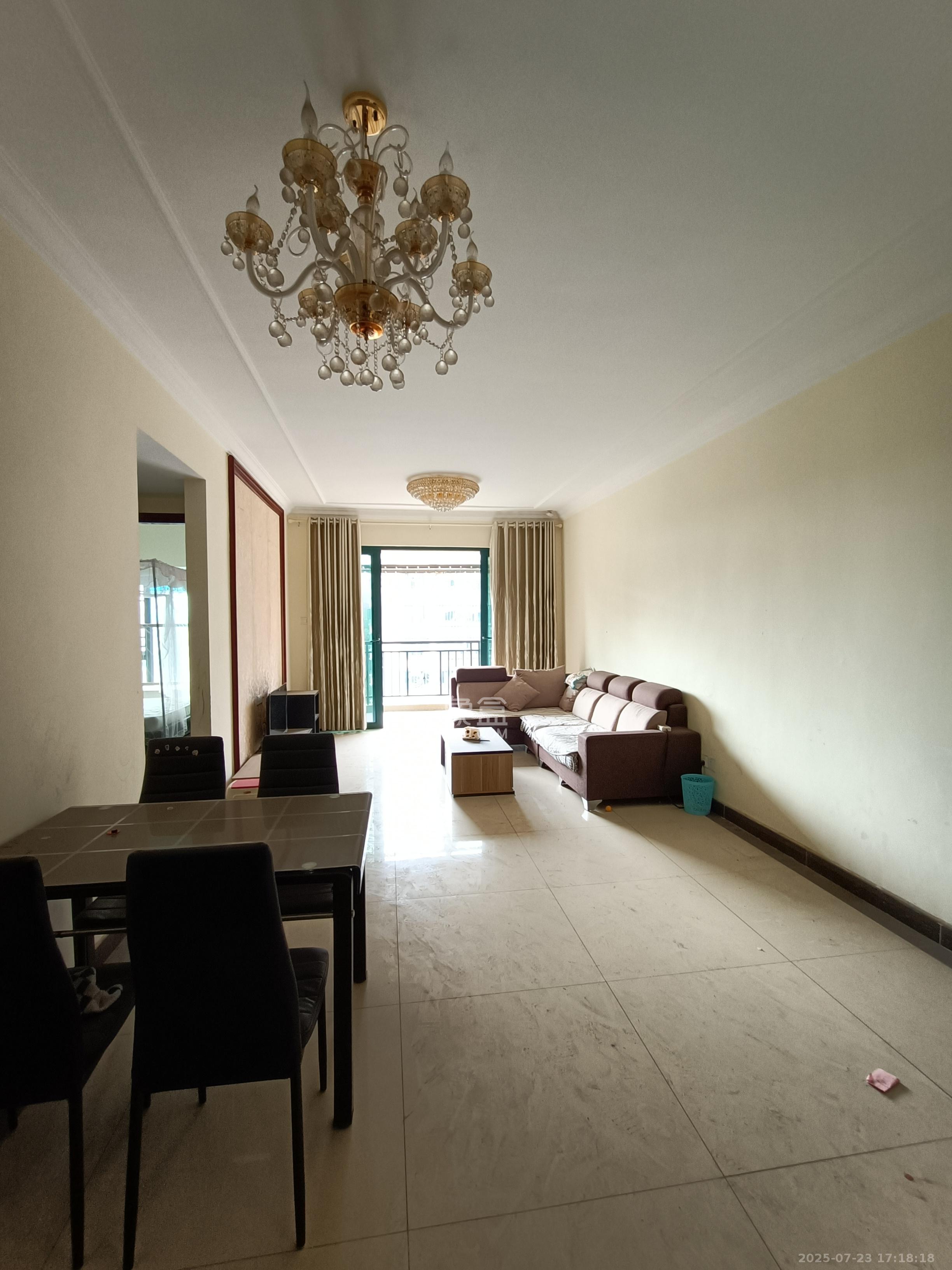 恒大城 2室2厅1卫 1900.0元/月 恒大城 2室2厅1卫 1900.0元/月室内图