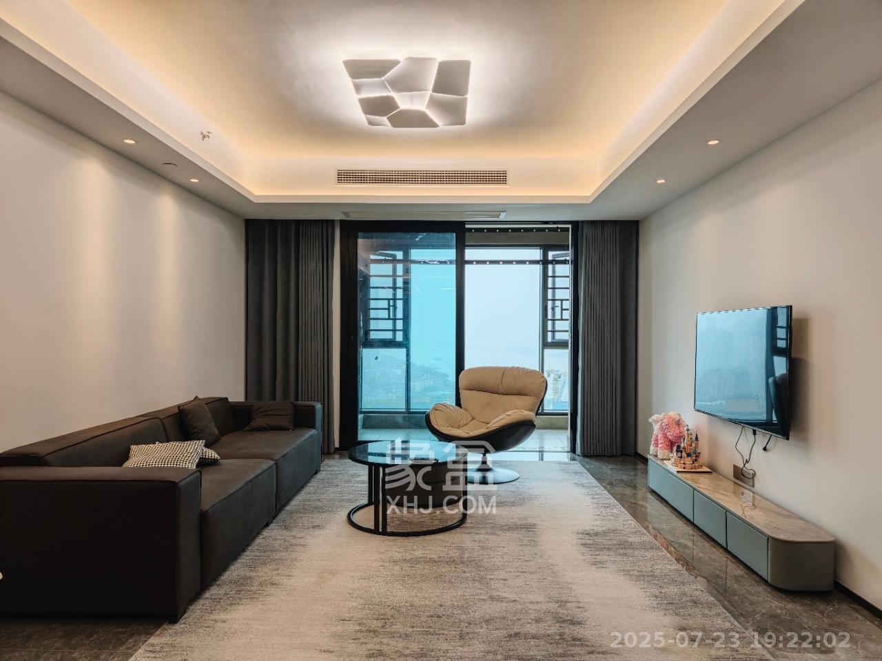 北辰瀚江府  3室2厅2卫    6600.0元/月室内图