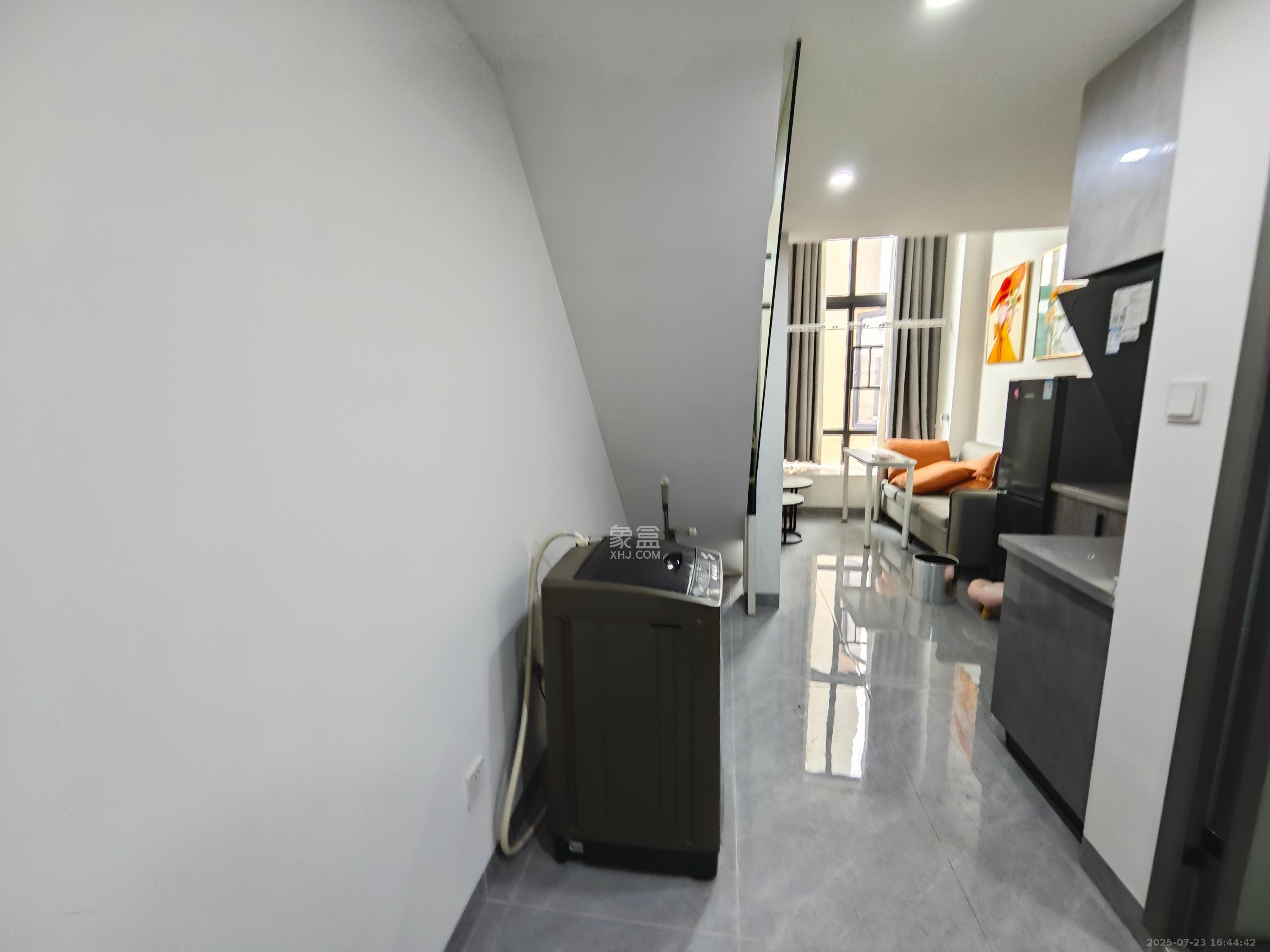 碧桂园城市之光 1室1厅1卫 2000.0元/月 碧桂园城市之光 1室1厅1卫 2000.0元/月室内图