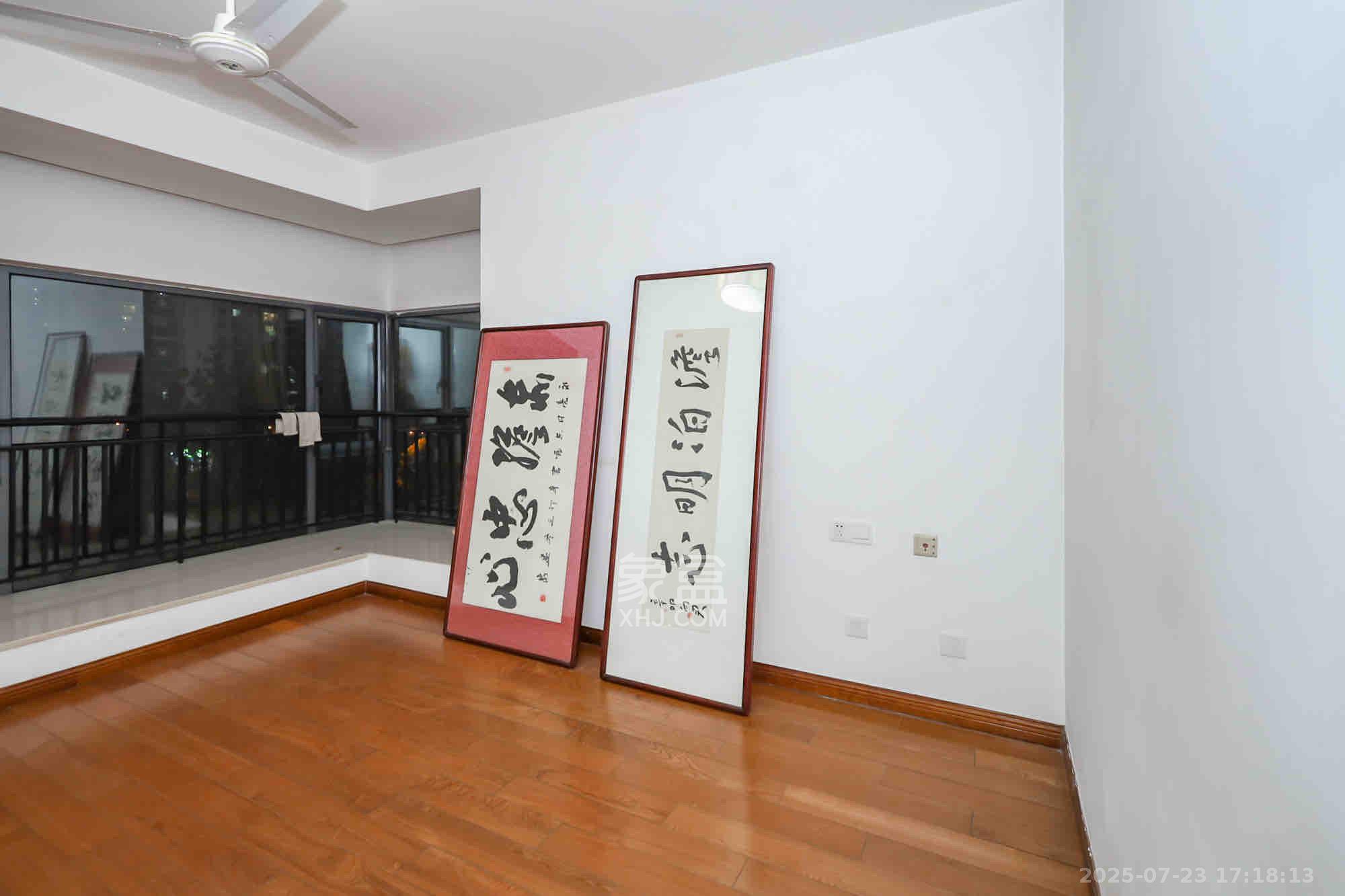 卓越蔚蓝海岸一期 2室2厅1卫 2300.0元/月 卓越蔚蓝海岸一期 2室2厅1卫 2300.0元/月室内图