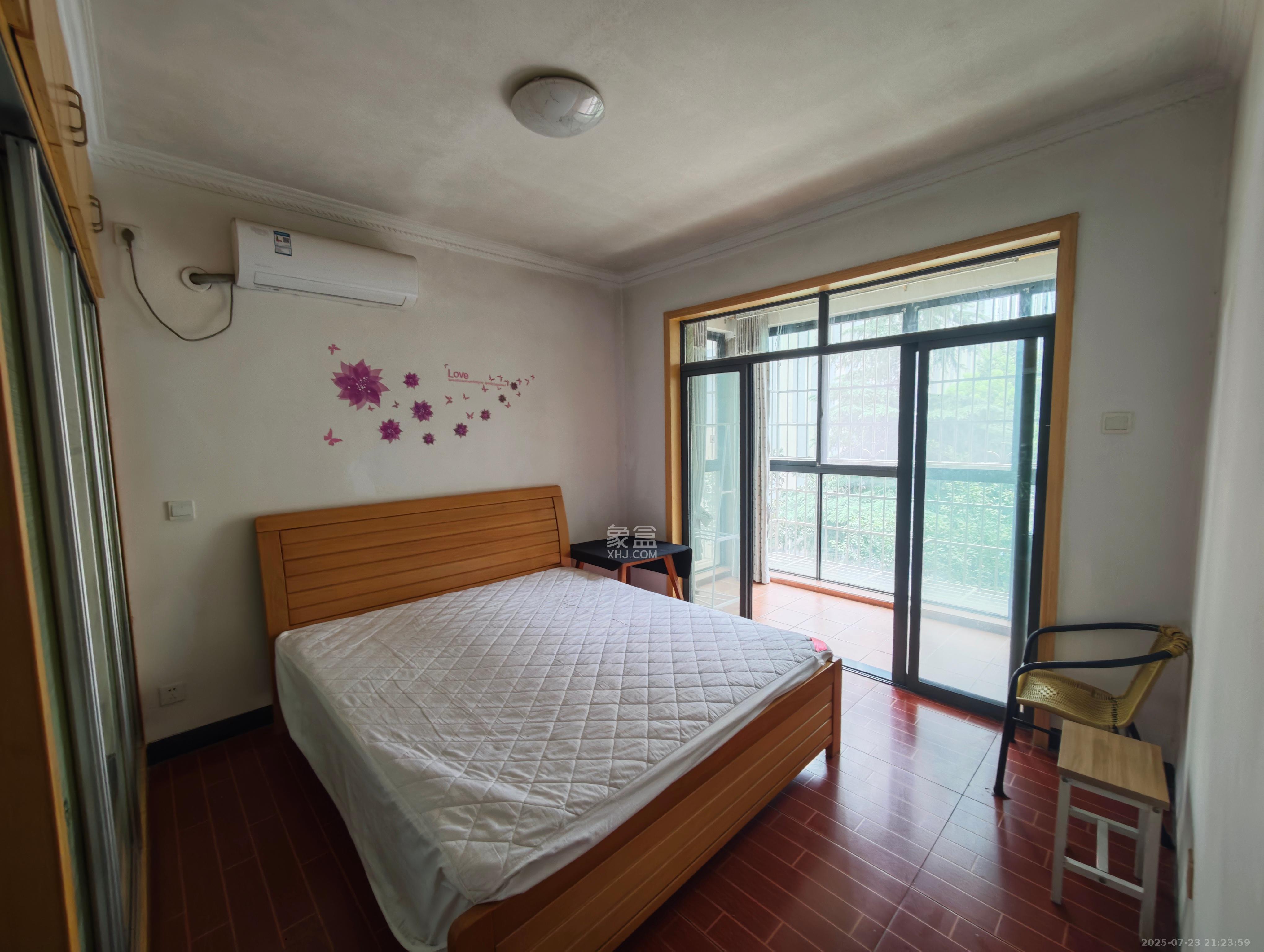茶山馨苑  2室2厅1卫   2300.00元/月室内图