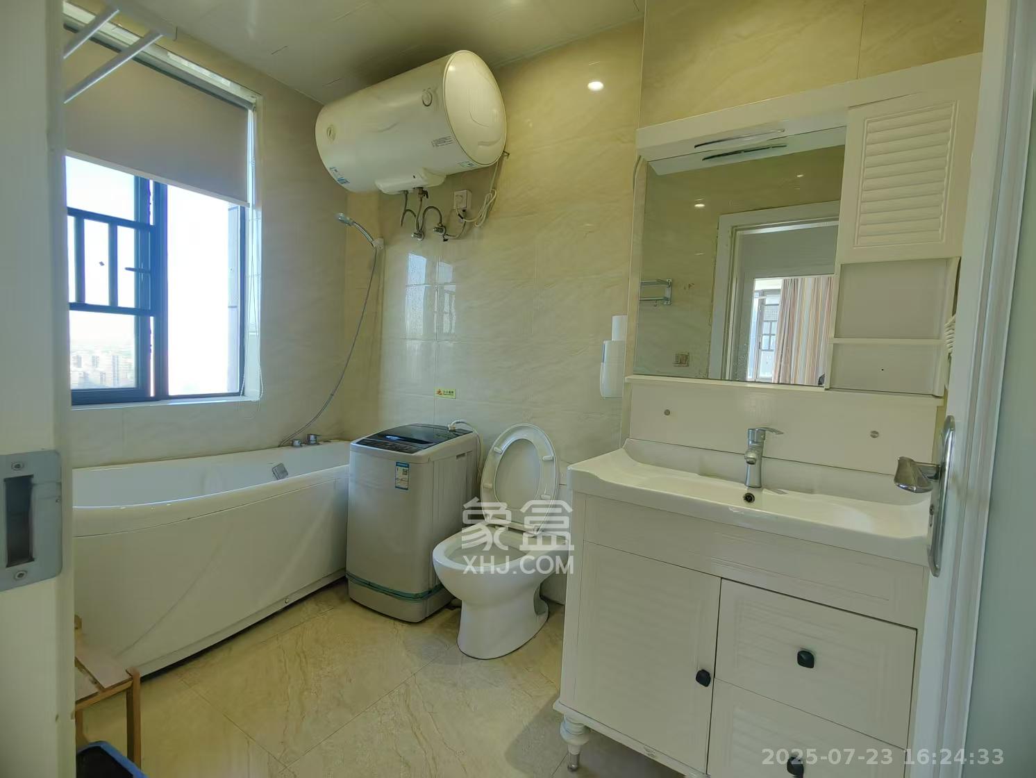 梅溪国际公寓(步步高新天地) 1室1厅1卫 2000.0元/月 梅溪国际公寓(步步高新天地) 1室1厅1卫 2000.0元/月室内图