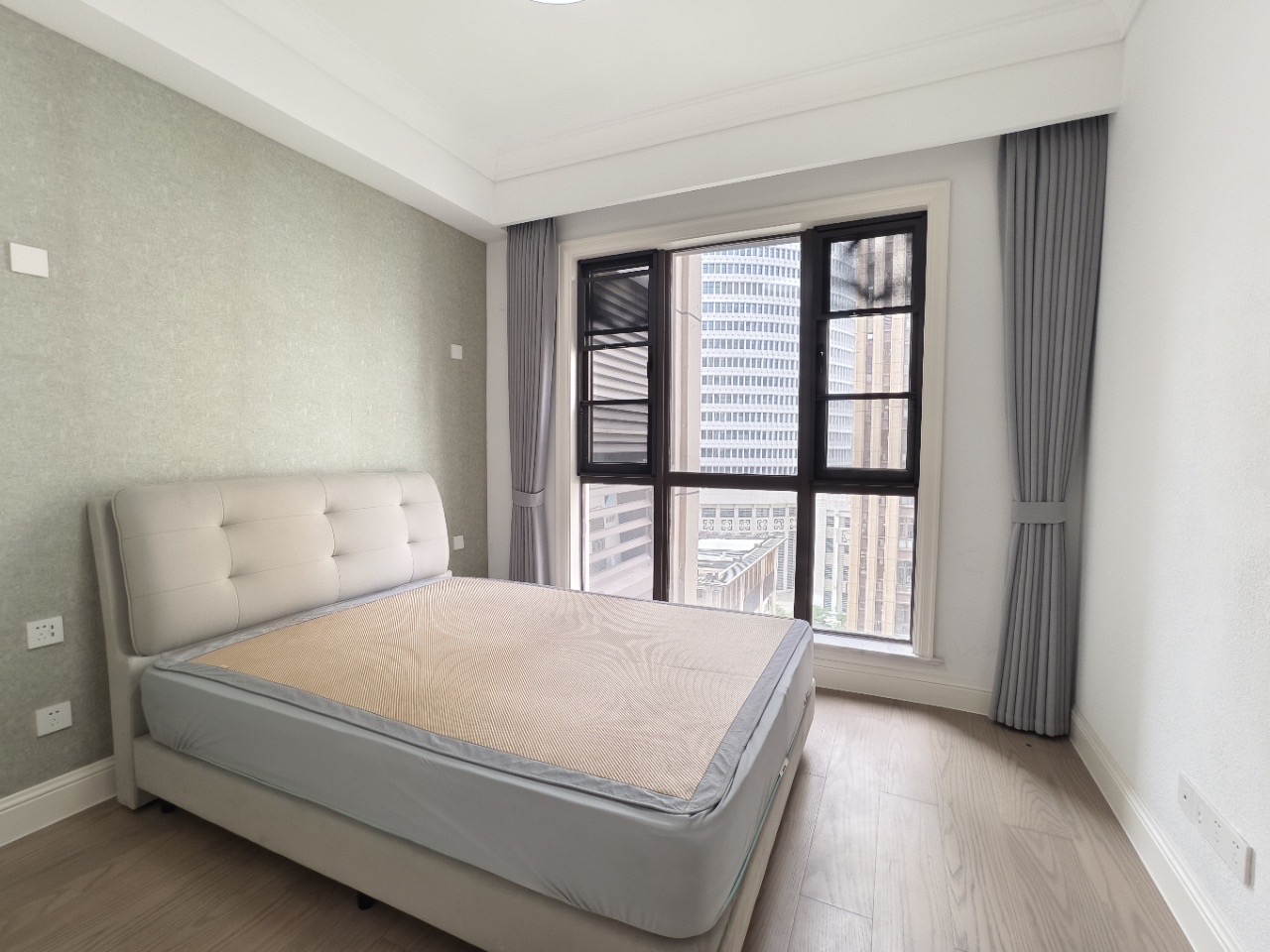 海航豪庭北苑 4室2厅3卫 6500.0元/月 海航豪庭北苑 4室2厅3卫 6500.0元/月室内图