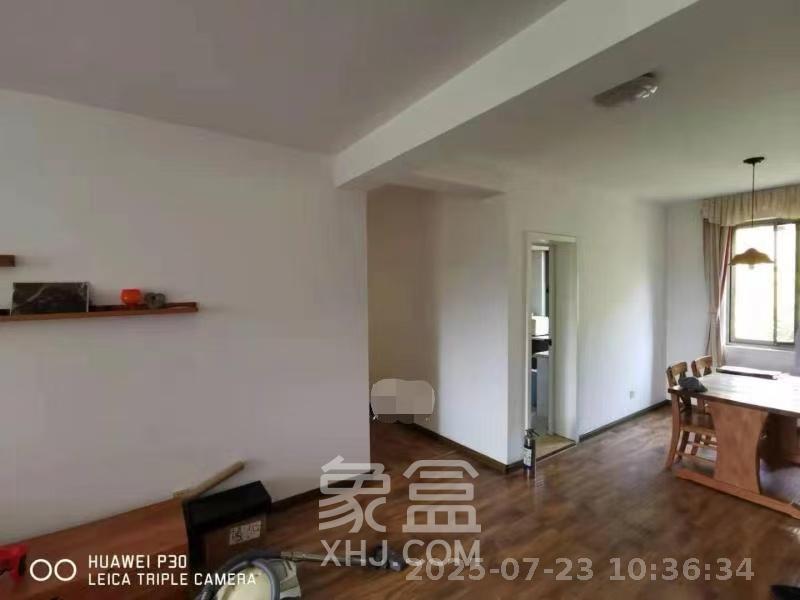 东南明苑 3室2厅1卫 2300.0元/月 东南明苑 3室2厅1卫 2300.0元/月室内图