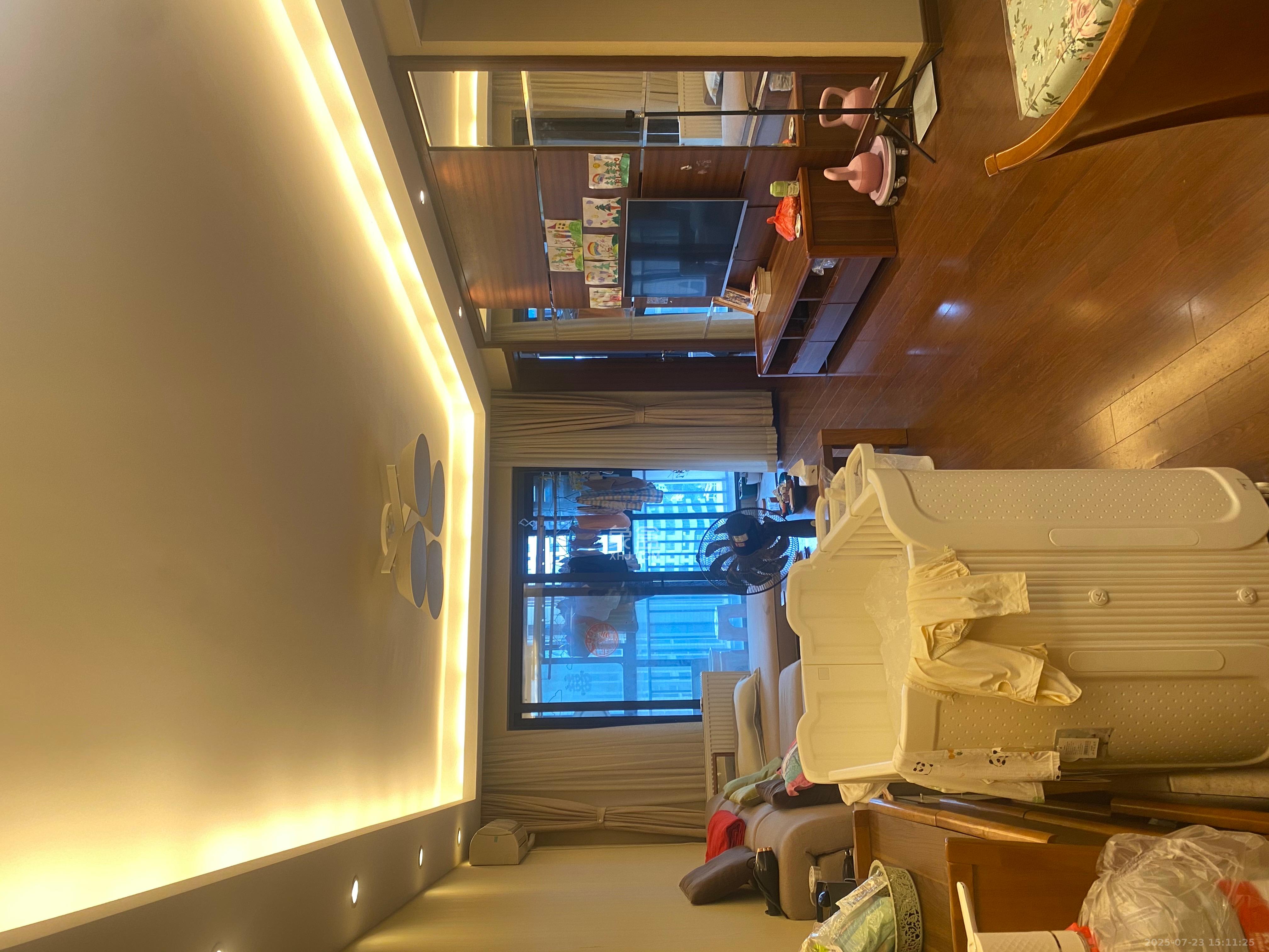 万科金域华府三四期 3室2厅1卫 2300.0元/月 万科金域华府三四期 3室2厅1卫 2300.0元/月室内图