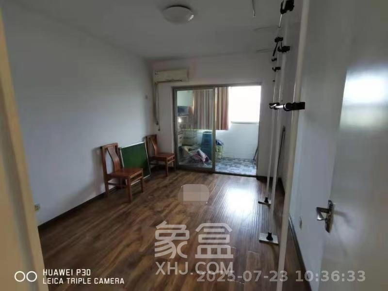 东南明苑 3室2厅1卫 2300.0元/月 东南明苑 3室2厅1卫 2300.0元/月室内图