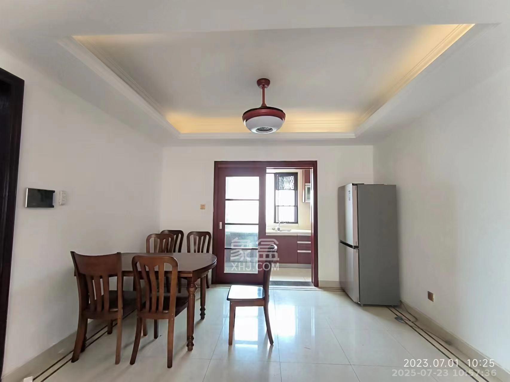 中海国际三期  4室2厅2卫    2200.0元/月室内图