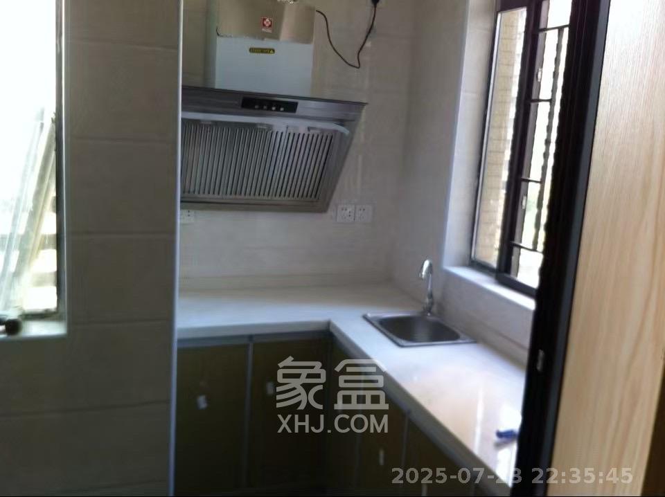 保利麓谷林语I区 1室0厅1卫 1200.0元/月 保利麓谷林语I区 1室0厅1卫 1200.0元/月室内图