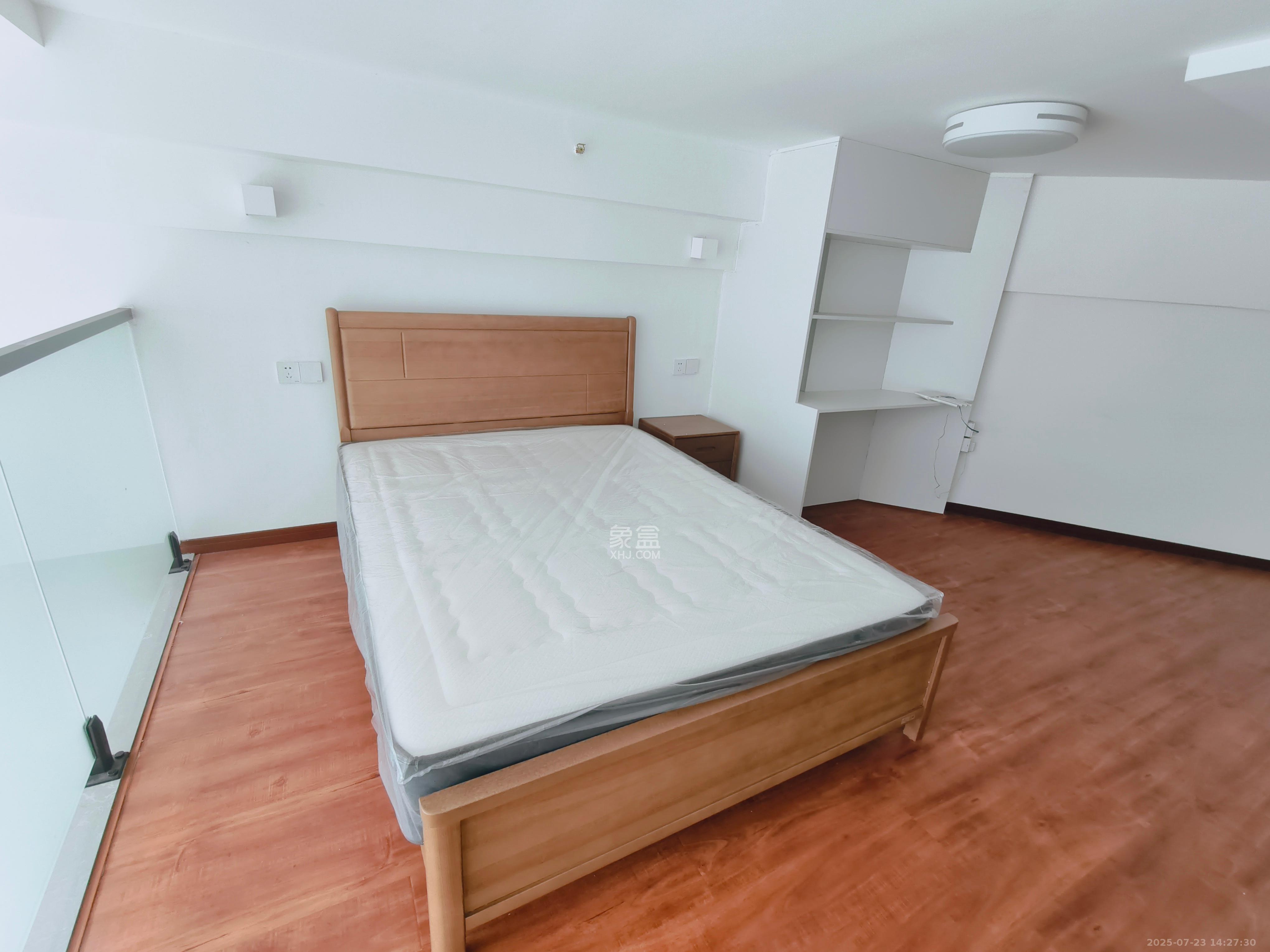 梅溪半岛 1室0厅0卫 2500.0元/月 梅溪半岛 1室0厅0卫 2500.0元/月室内图