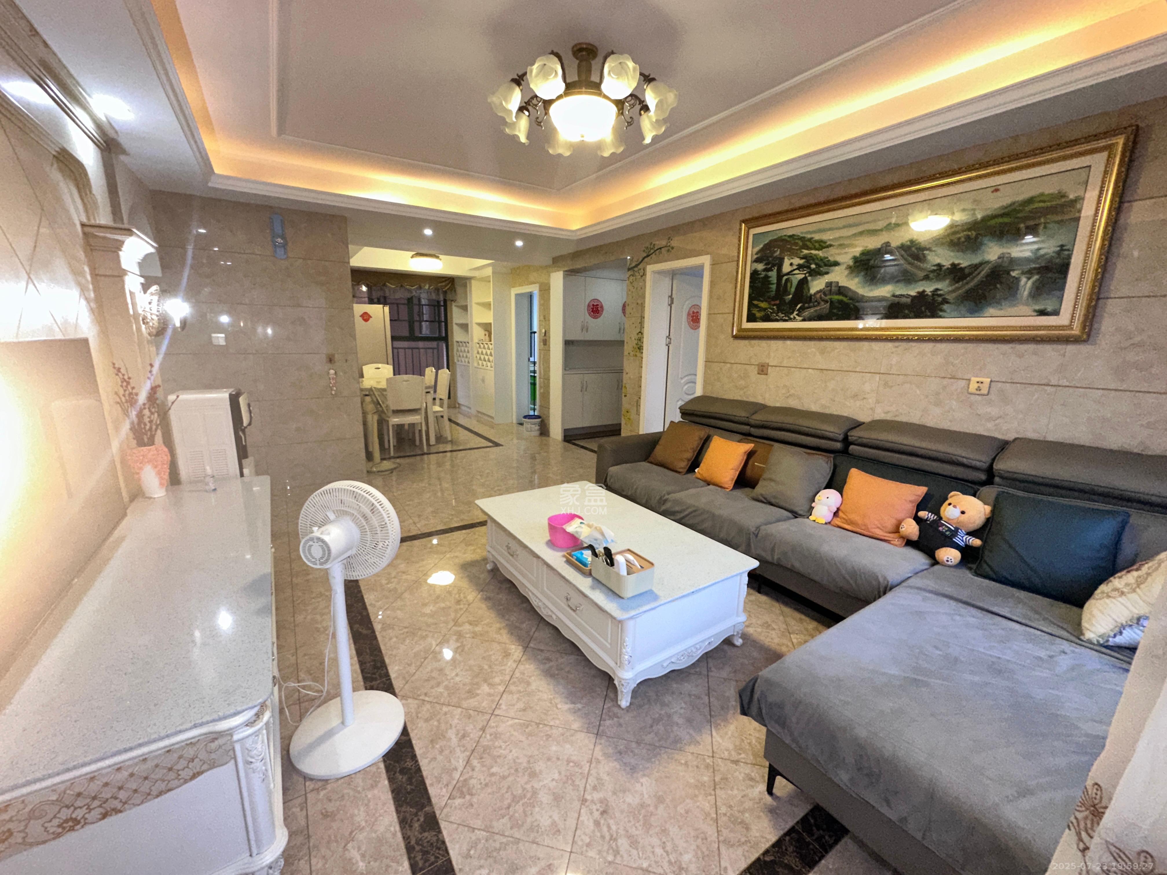 博长山水香颐  4室2厅2卫    2600.0元/月 博长山水香颐  4室2厅2卫    2600.0元/月室内图