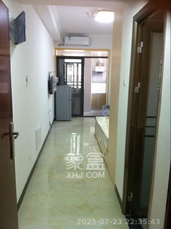 保利麓谷林语I区  1室0厅1卫    1200.0元/月室内图