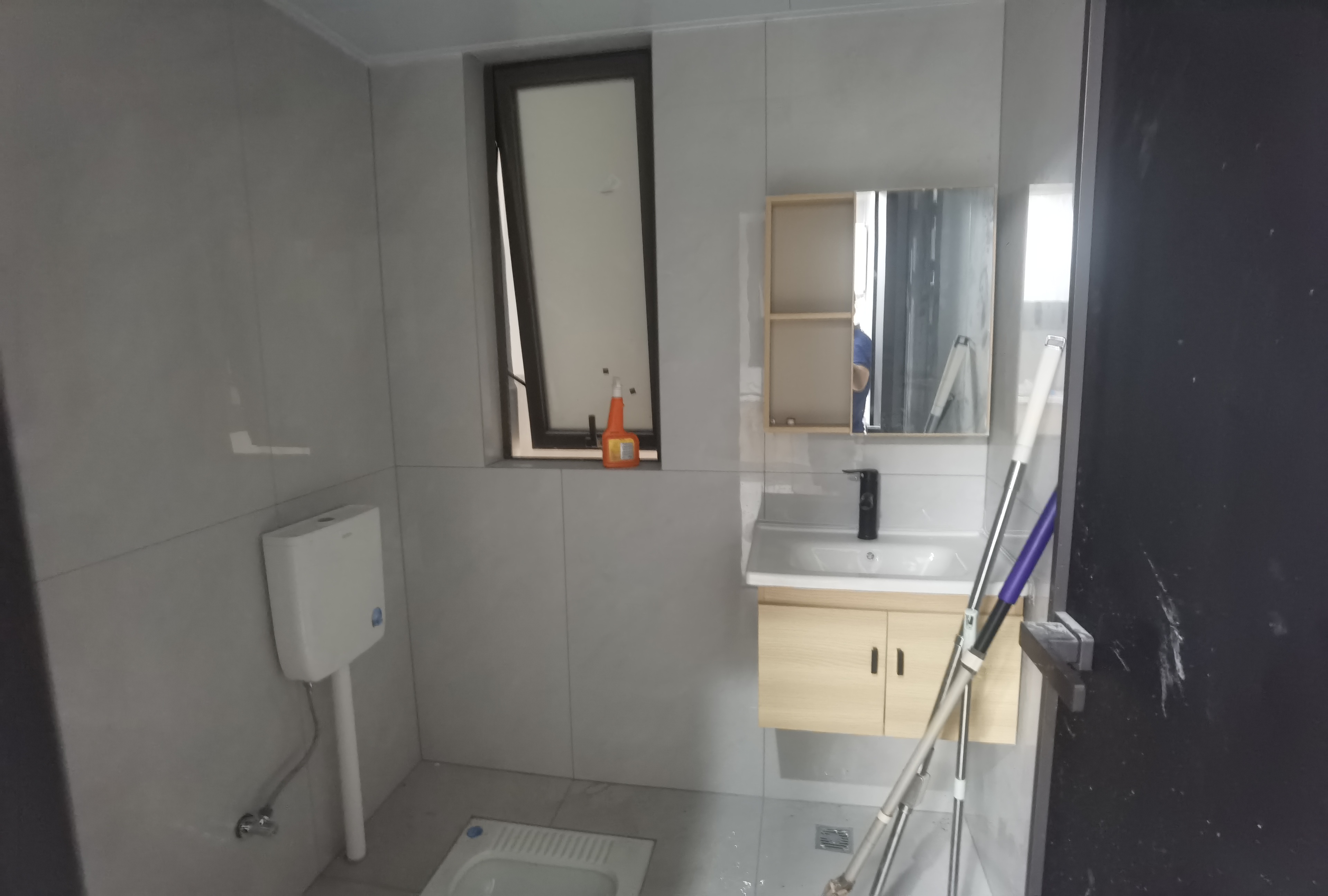 吾悦广场 2室1厅1卫 1500.0元/月 吾悦广场 2室1厅1卫 1500.0元/月室内图