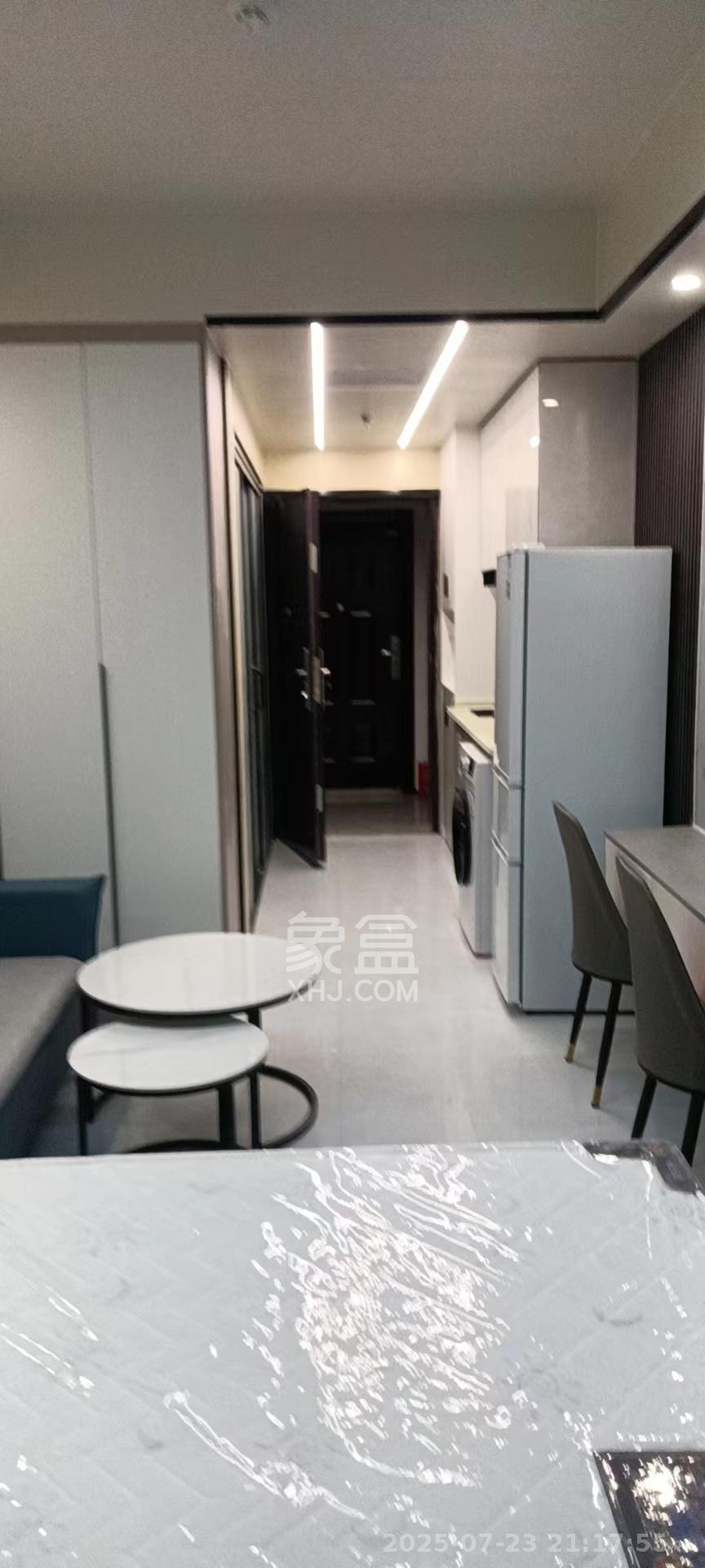 保利麓谷林语I区  1室1厅1卫    1600.0元/月室内图