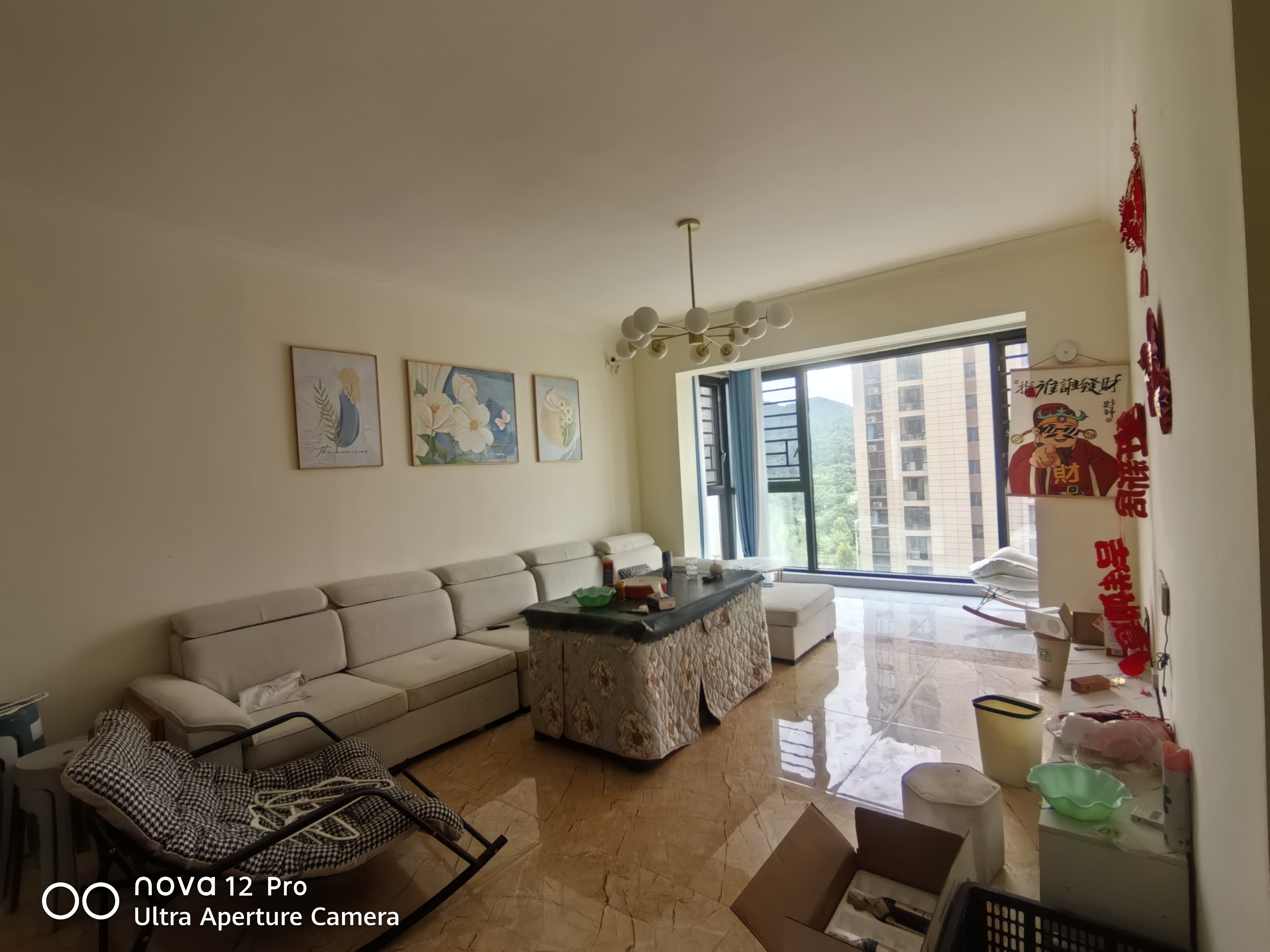 碧桂园豪园-二期  3室2厅2卫    2000.0元/月室内图