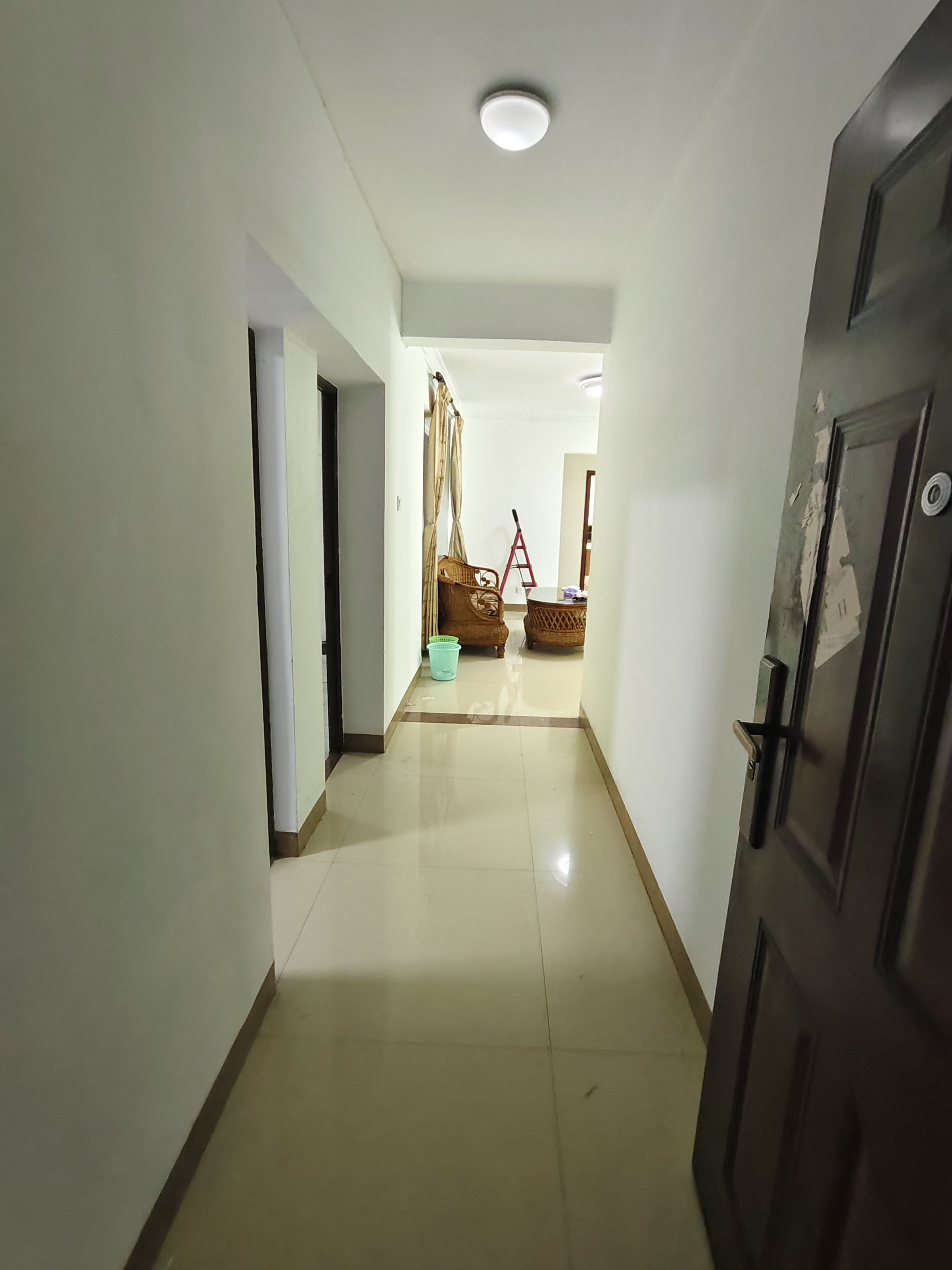 富豪大厦(富豪花园) 3室2厅2卫 2700.0元/月 富豪大厦(富豪花园) 3室2厅2卫 2700.0元/月室内图