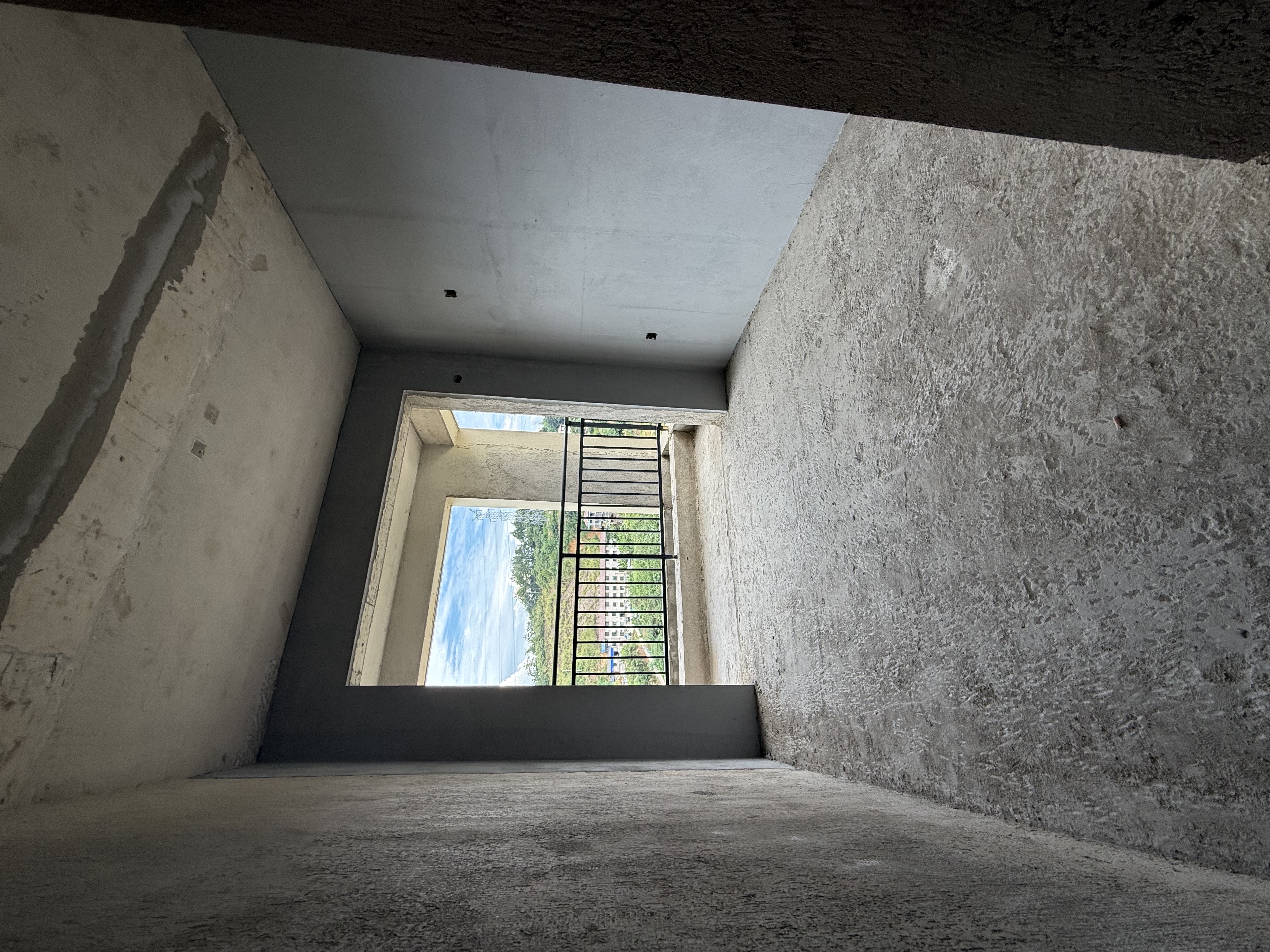 百弘学府城三期 1室4厅2卫 73.8万 百弘学府城三期 1室4厅2卫 73.8万客厅