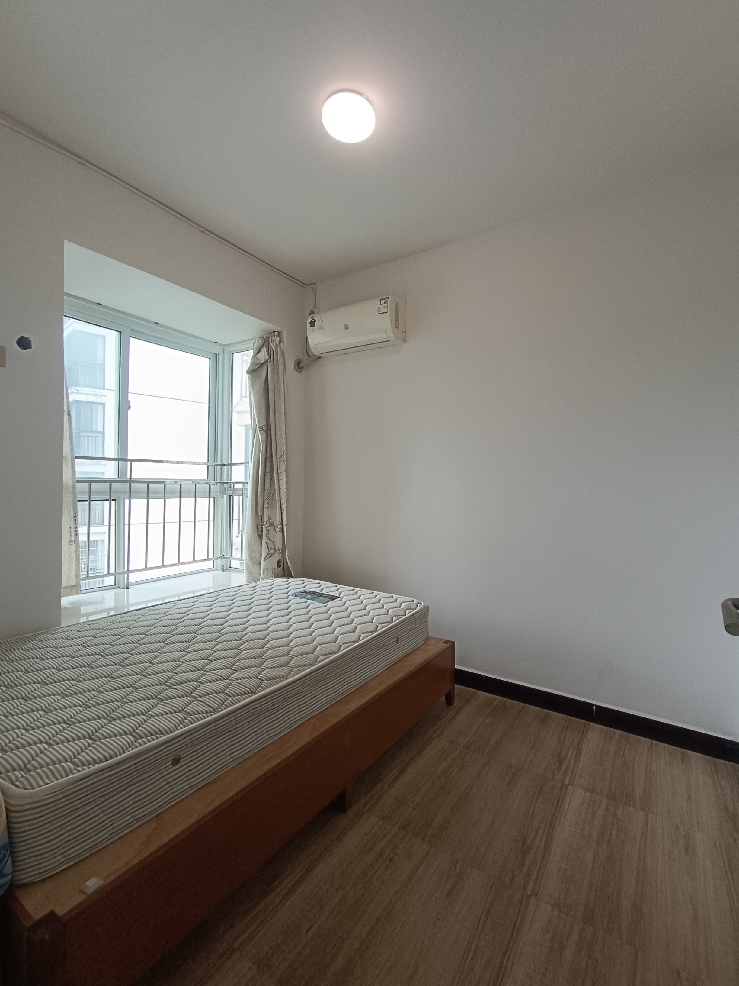 熙城春天 3室2厅1卫 1500.0元/月 熙城春天 3室2厅1卫 1500.0元/月室内图