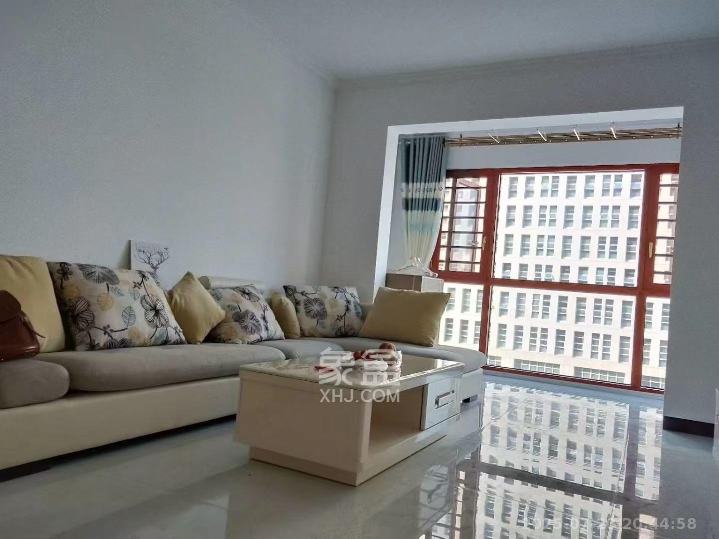 中南红领邦(红星嘉和苑) 3室2厅1卫 2420.0元/月 中南红领邦(红星嘉和苑) 3室2厅1卫 2420.0元/月室内图