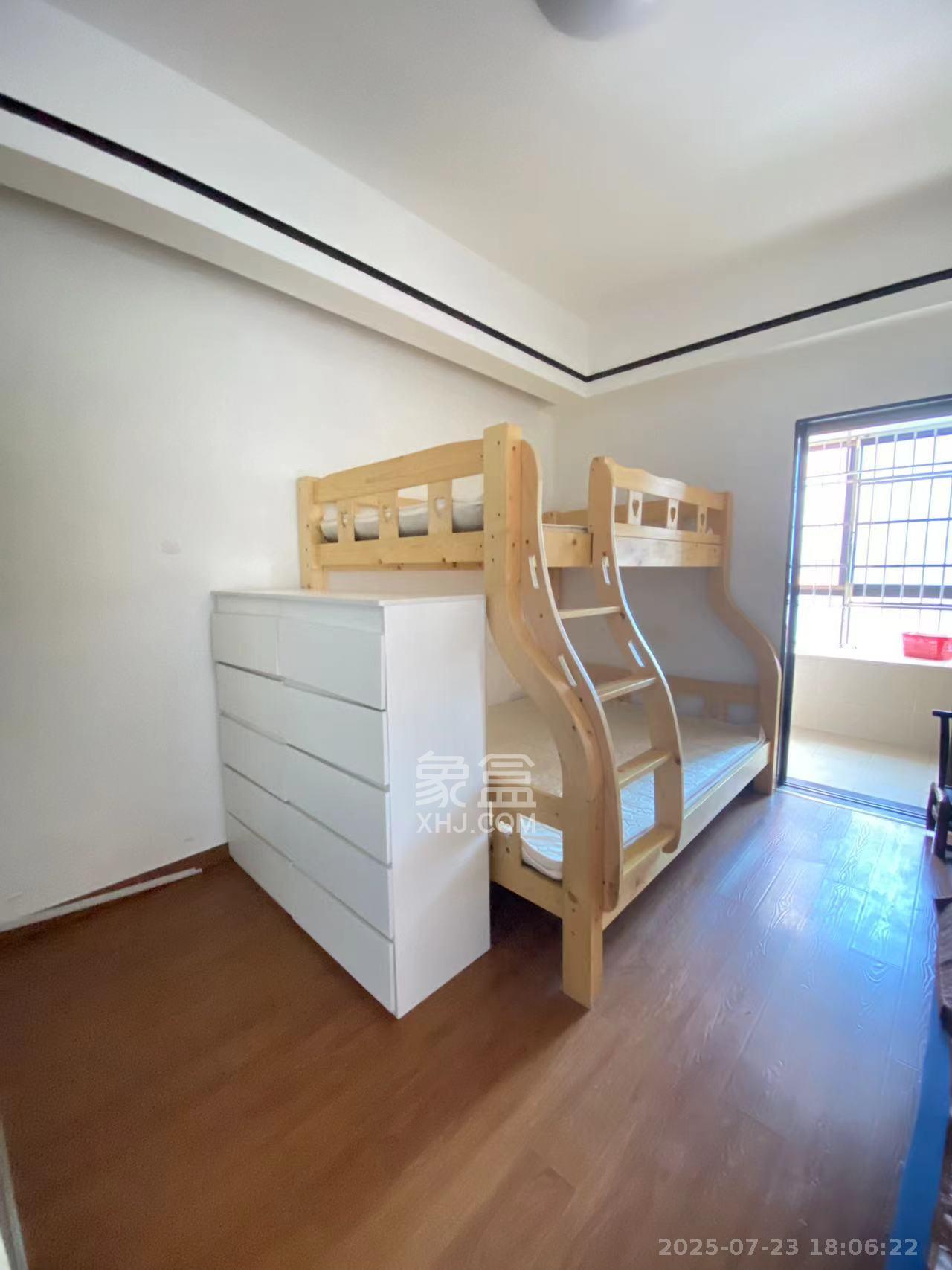 长盛上东区  1室1厅1卫   1600.00元/月室内图