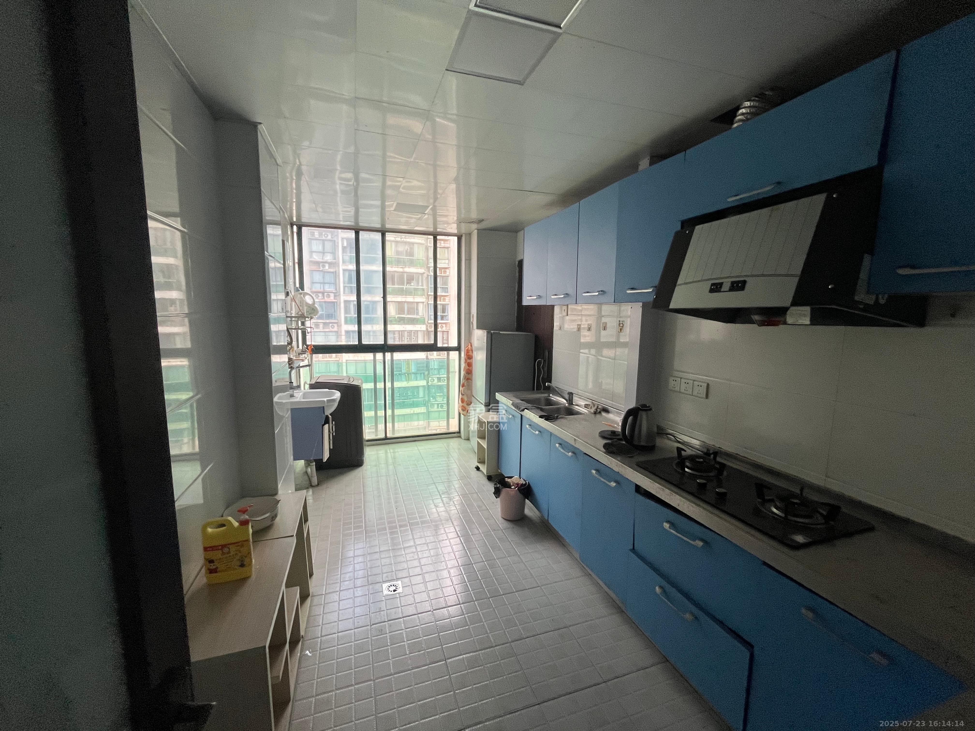 曙光大邸 2室2厅2卫 2400.0元/月 曙光大邸 2室2厅2卫 2400.0元/月室内图