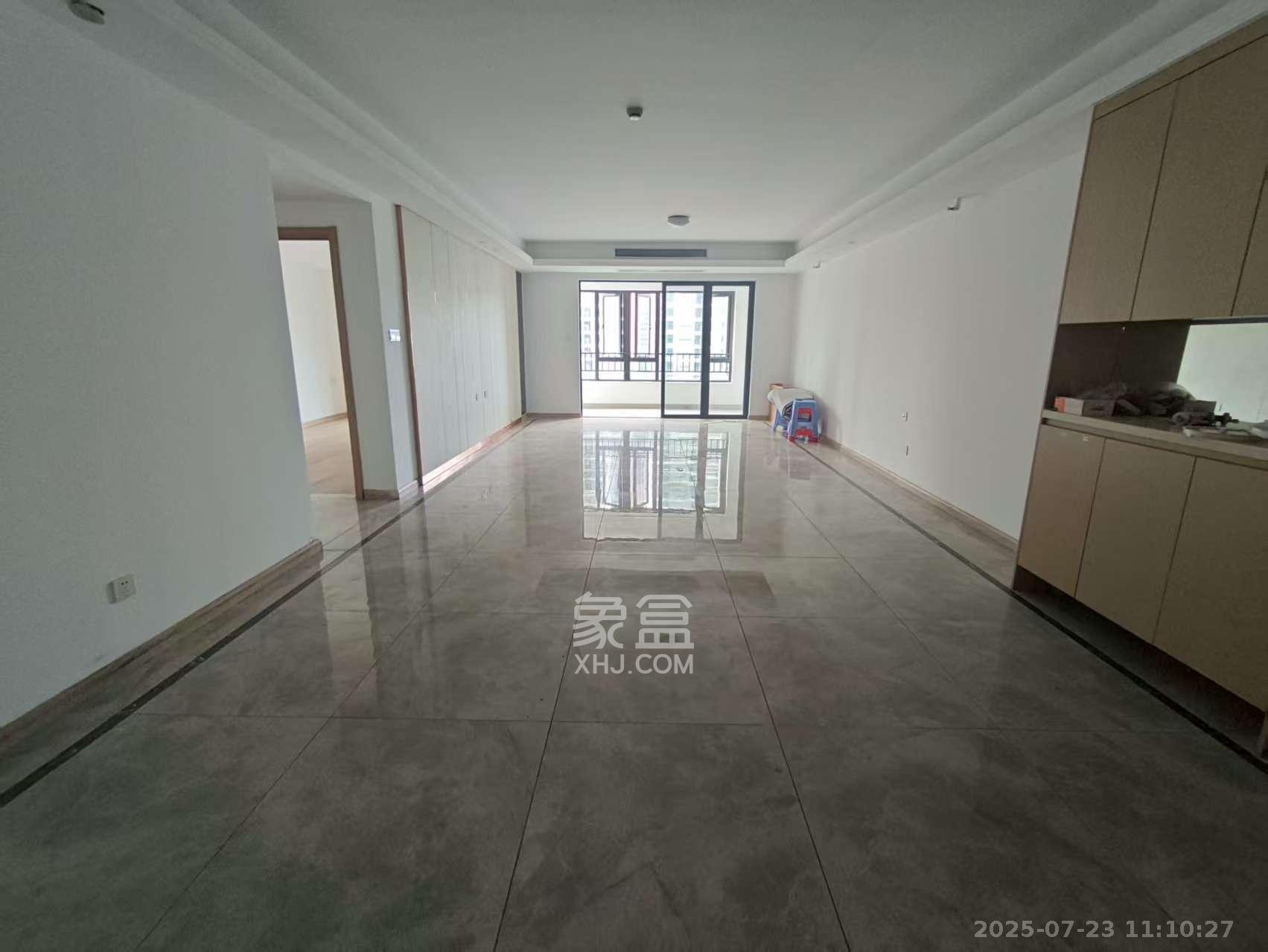 南山梅溪一方 5室2厅2卫 4500.0元/月 南山梅溪一方 5室2厅2卫 4500.0元/月室内图