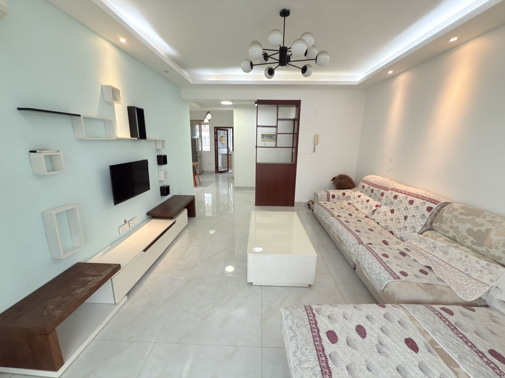 海航城 2室1厅1卫 2000.00元/月 海航城 2室1厅1卫 2000.00元/月室内图