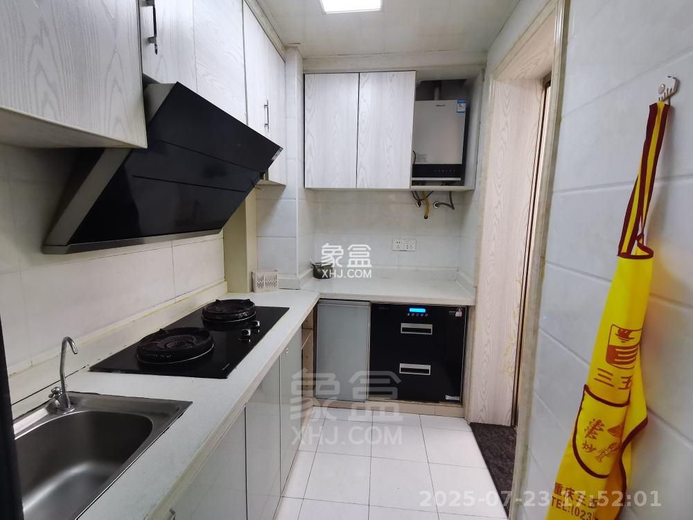 中建御山和苑  3室2厅1卫   2000.00元/月室内图