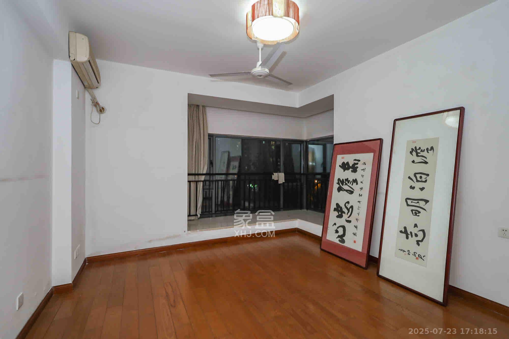 卓越蔚蓝海岸一期 2室2厅1卫 2300.0元/月 卓越蔚蓝海岸一期 2室2厅1卫 2300.0元/月室内图