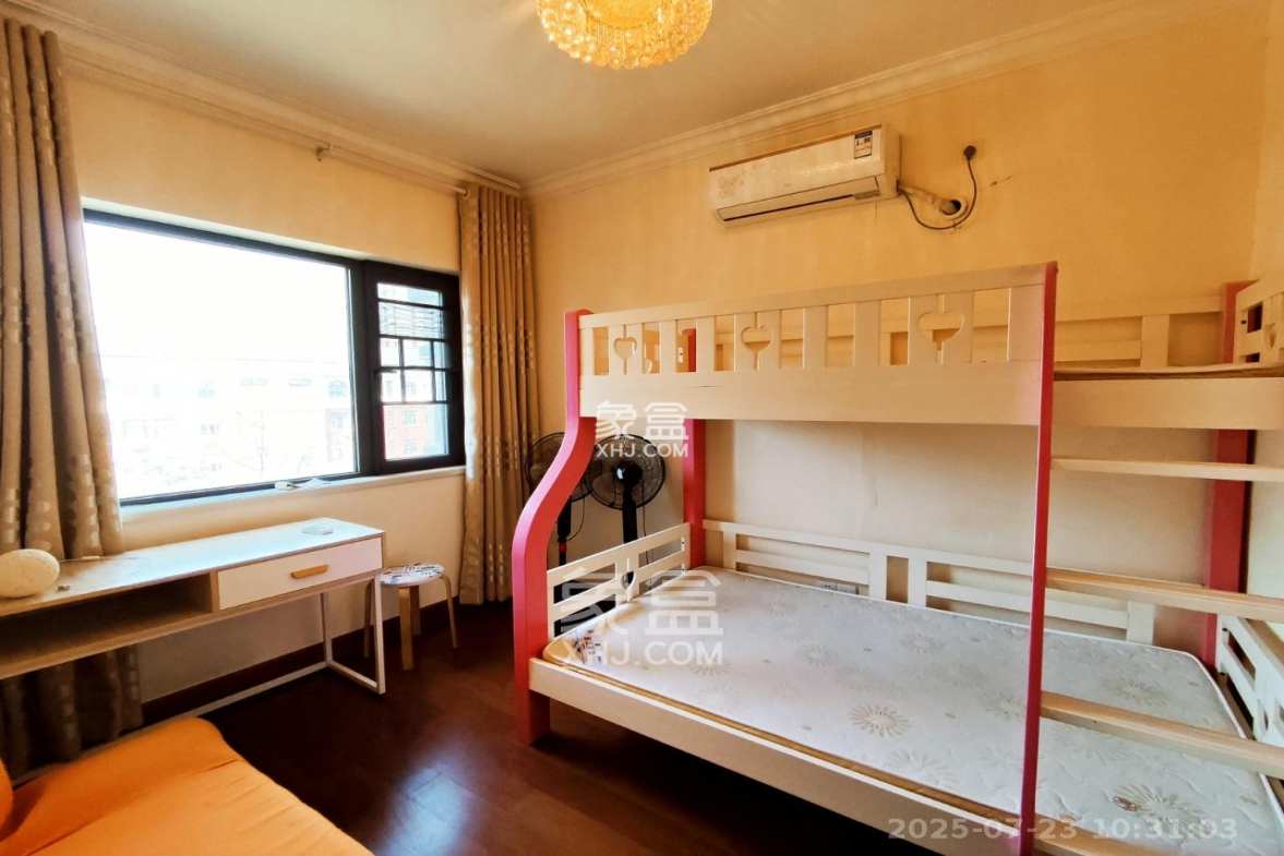 恒大御景半岛锦绣苑 3室2厅2卫 2500.0元/月 恒大御景半岛锦绣苑 3室2厅2卫 2500.0元/月室内图