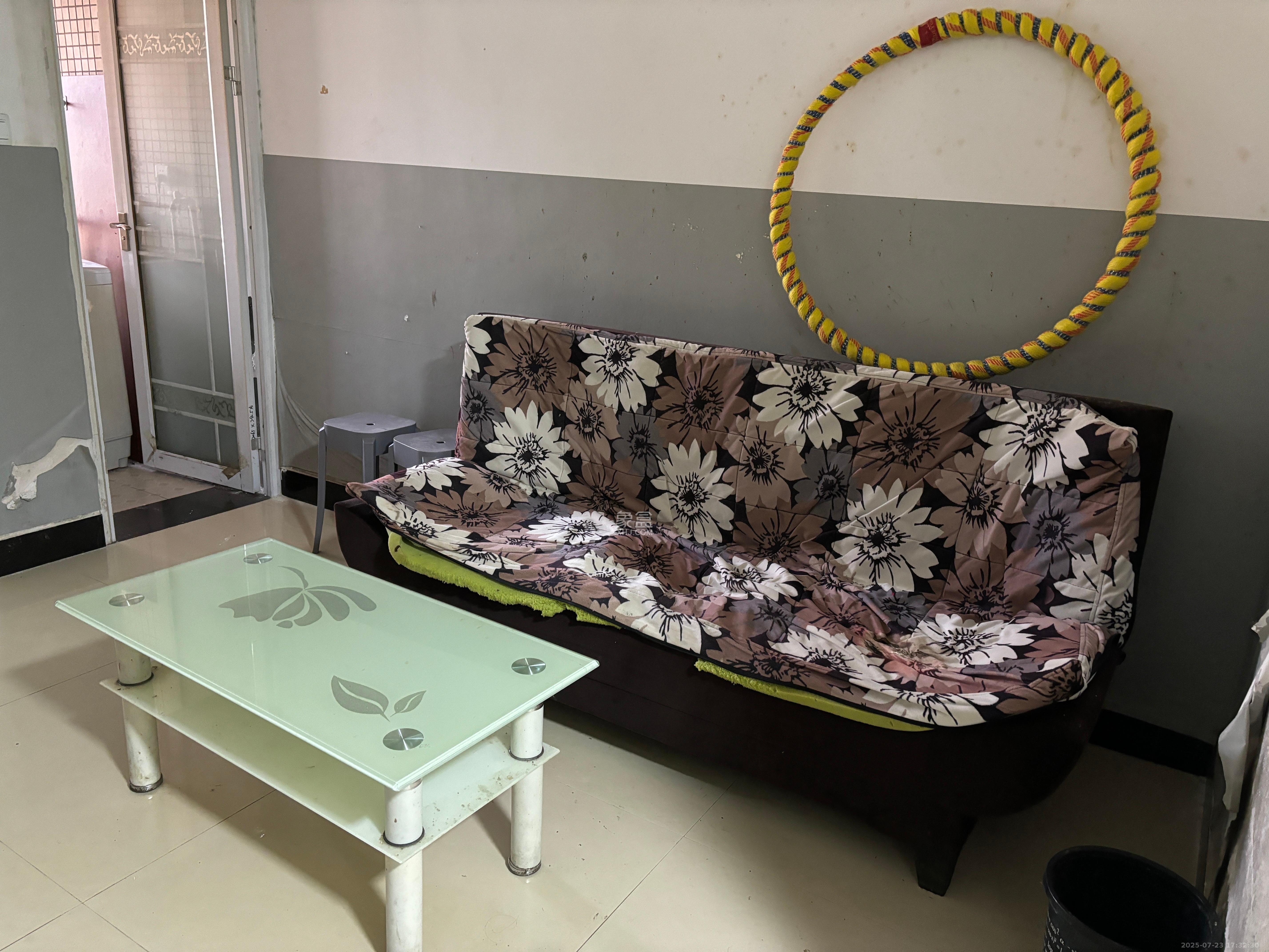 星城荣域 1室1厅1卫 1200.0元/月 星城荣域 1室1厅1卫 1200.0元/月室内图