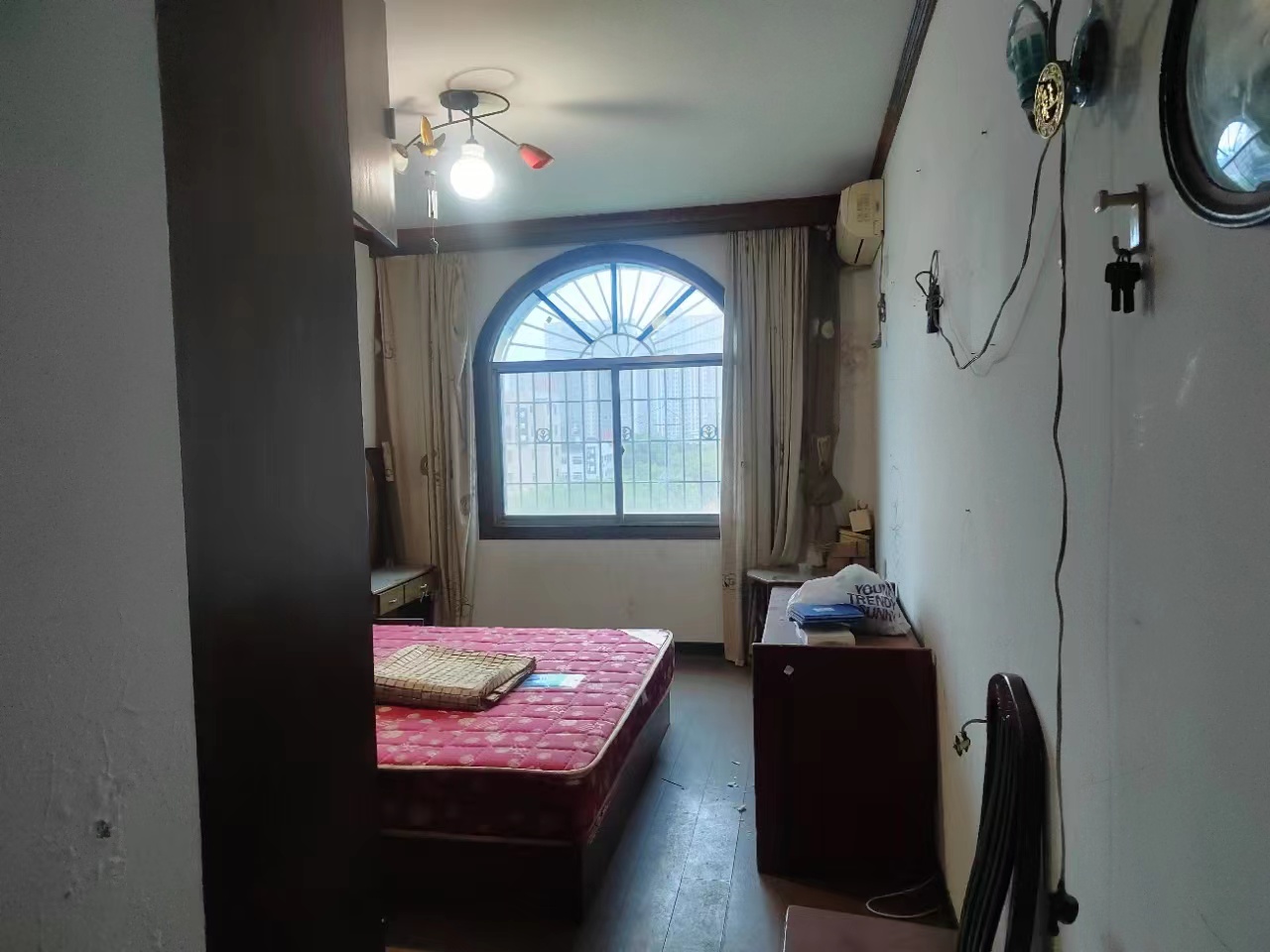 竹山社区散盘  1室2厅1卫    800.0元/月室内图