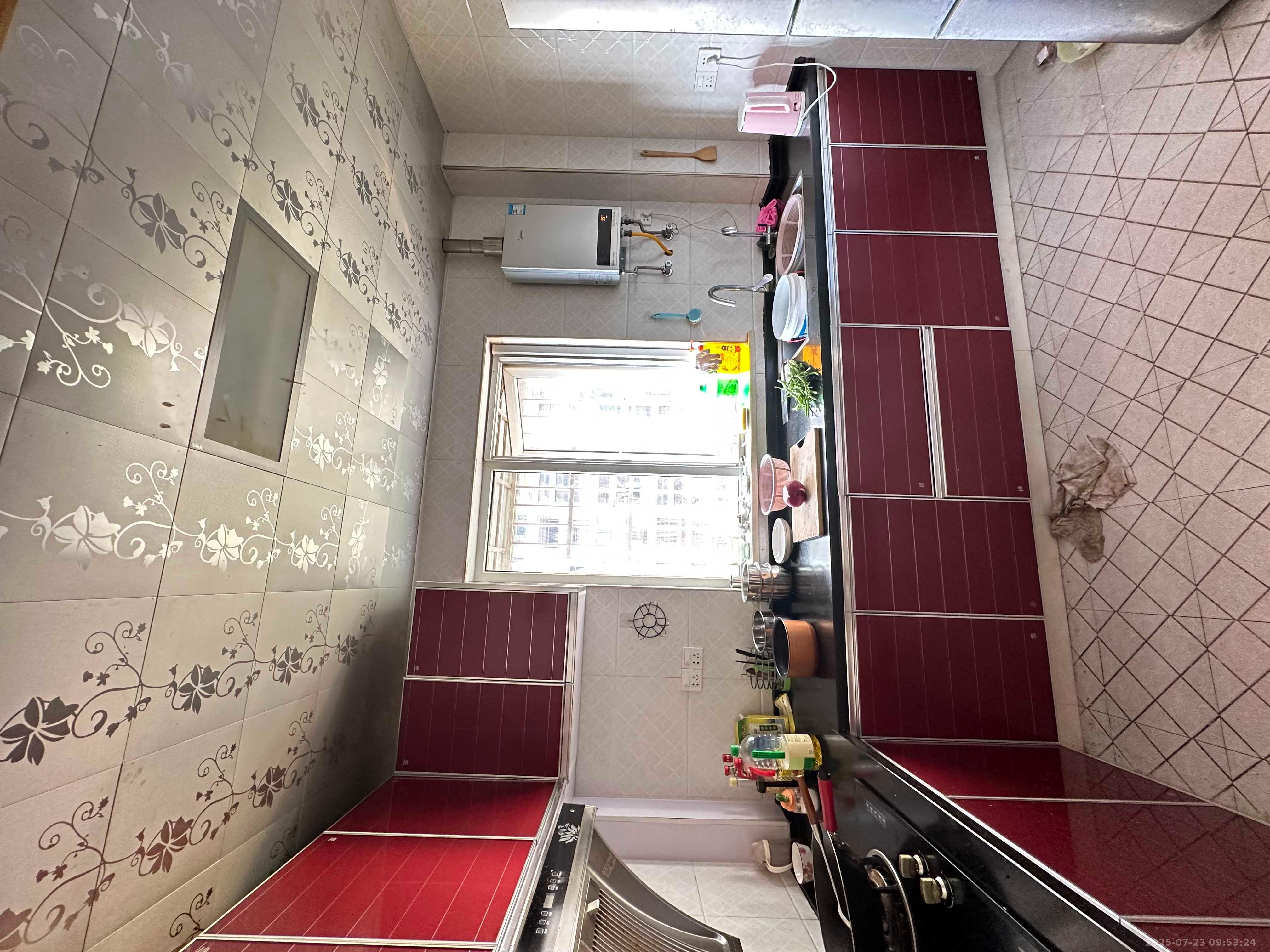 嘉华城(一期) 3室2厅2卫 3200.0元/月 嘉华城(一期) 3室2厅2卫 3200.0元/月室内图