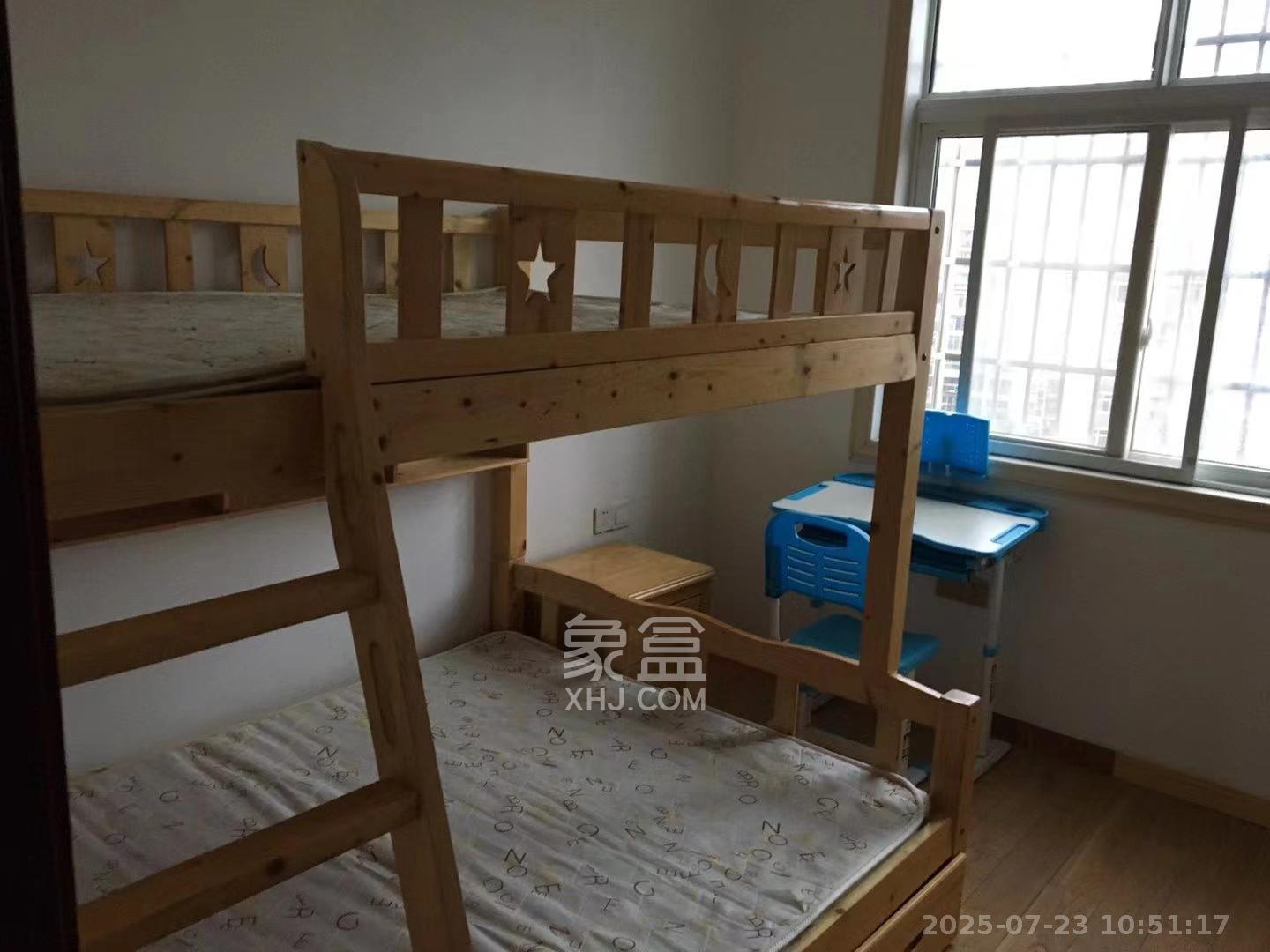 洋湖景园 3室1厅1卫 2500.0元/月 洋湖景园 3室1厅1卫 2500.0元/月室内图