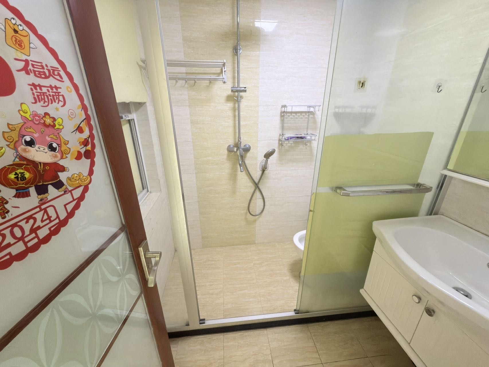 海航城 2室1厅1卫 2000.00元/月 海航城 2室1厅1卫 2000.00元/月室内图