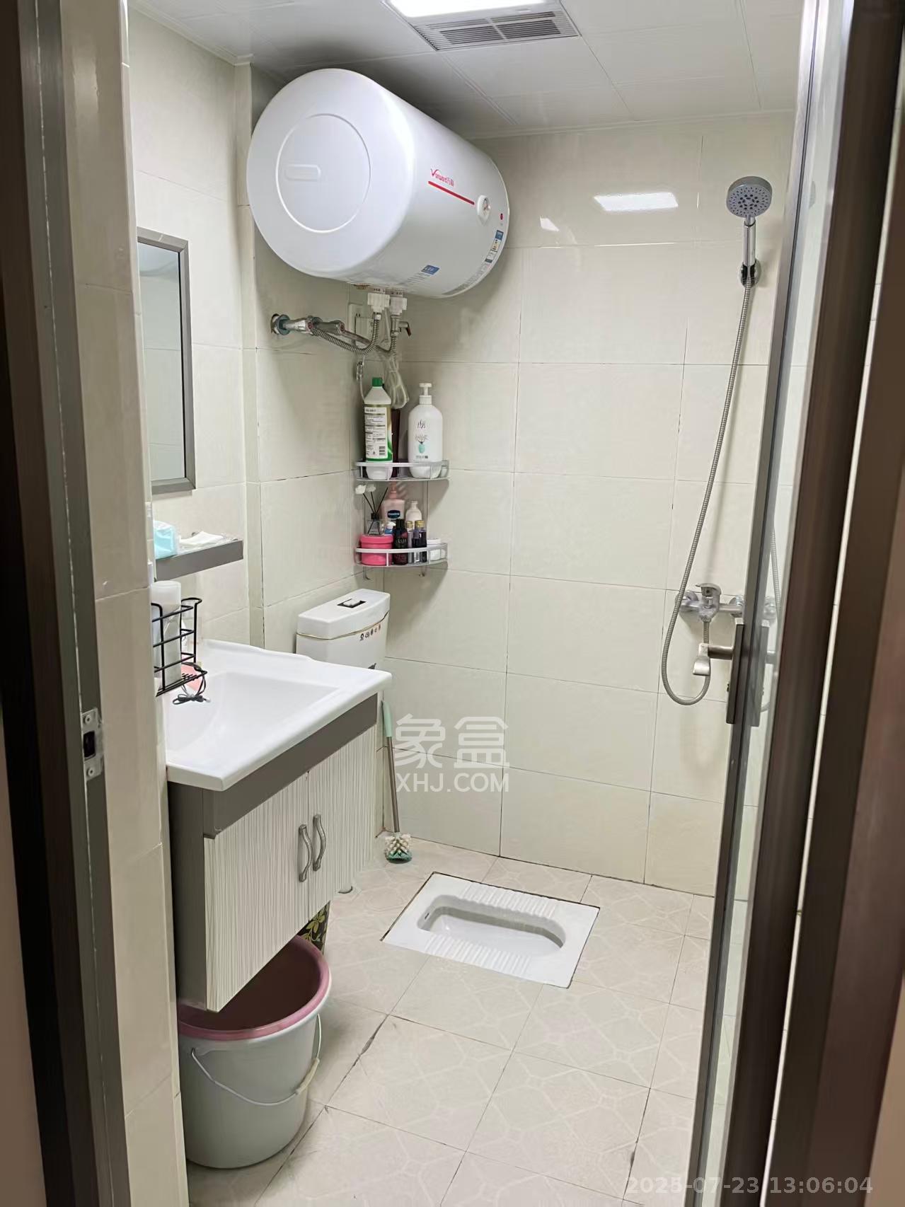 佳兴国际汇  1室1厅1卫   1300.00元/月室内图