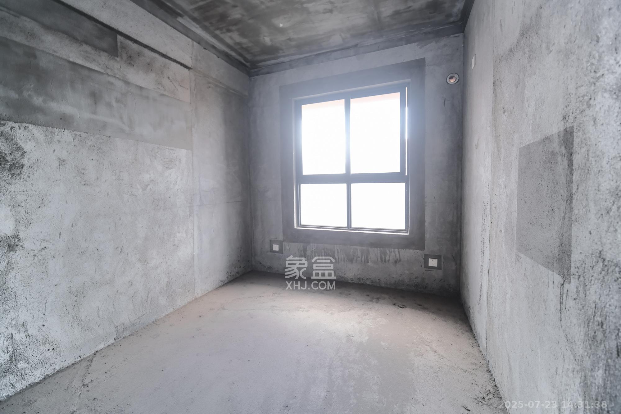 三一街区 4室2厅2卫 138.0万 三一街区 4室2厅2卫 138.0万卧室